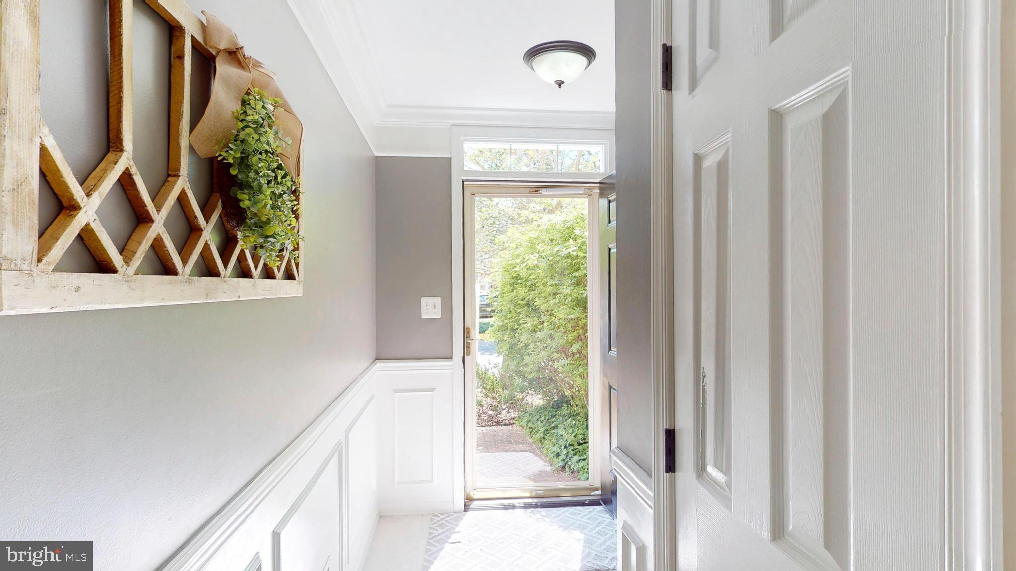 SIGNATURE AT BROADLANDS - Residential