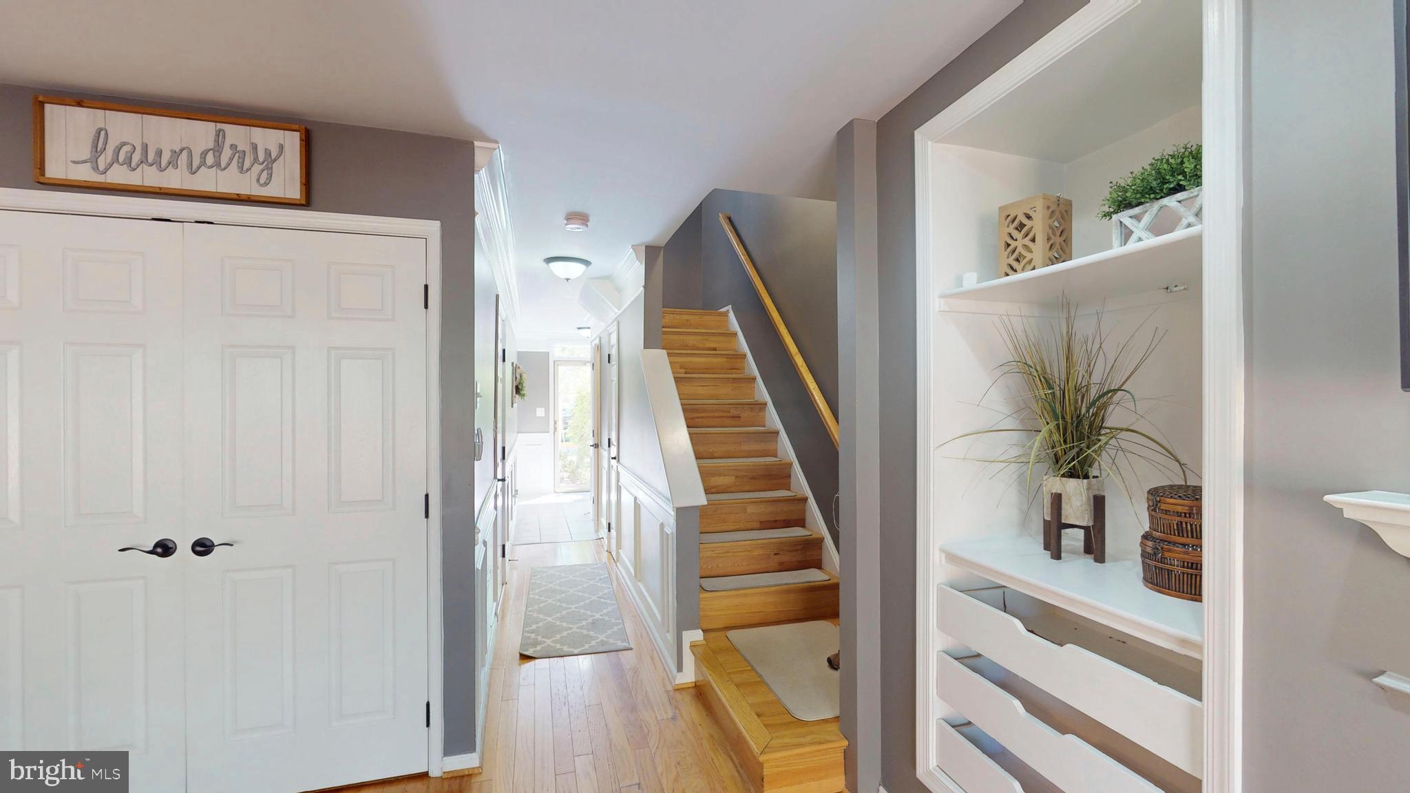 SIGNATURE AT BROADLANDS - Residential