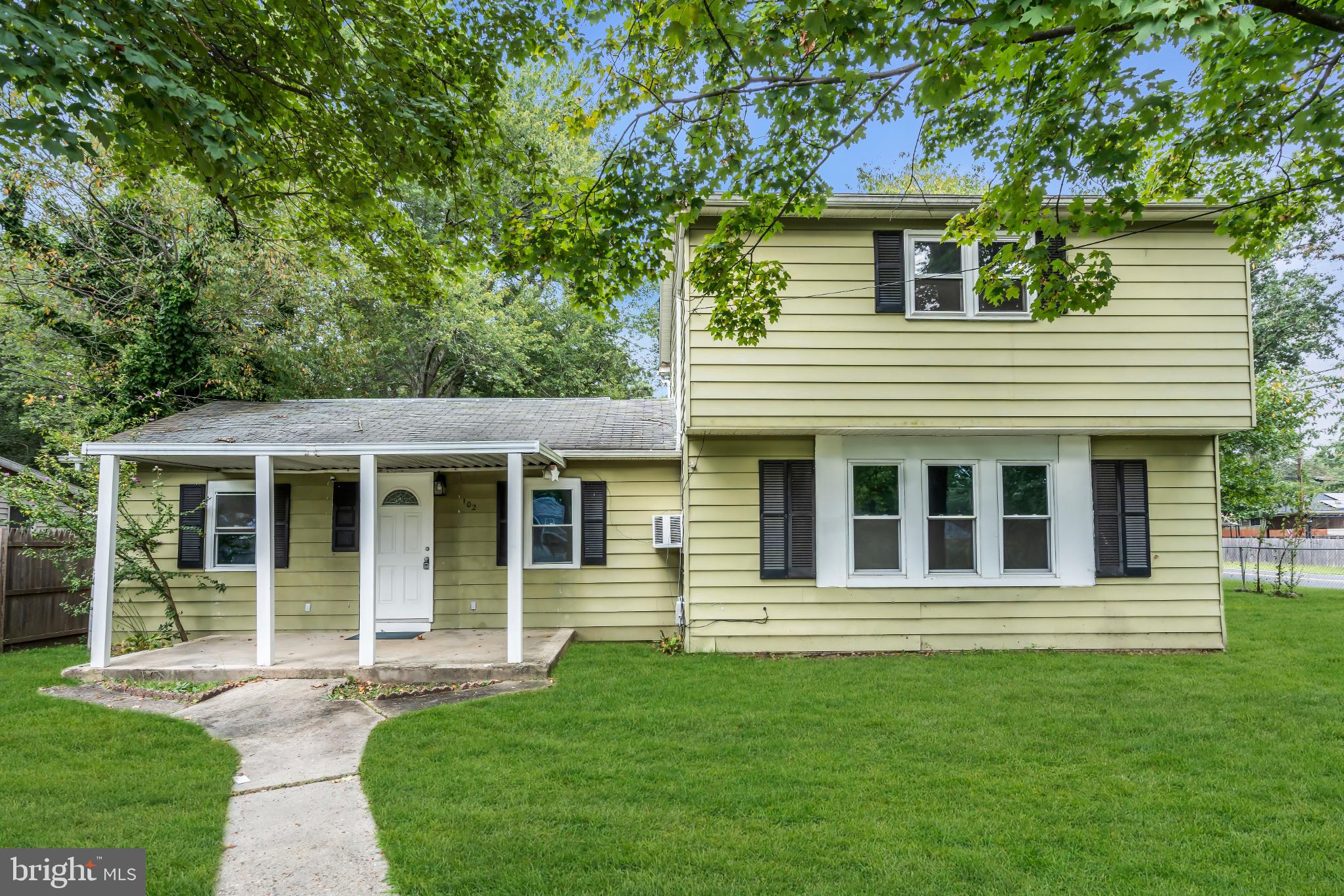 102 SUNSET STREET