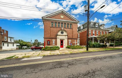 Photo of 315 Gay Street, PHOENIXVILLE, PA 19460 (MLS # PACT2122136)