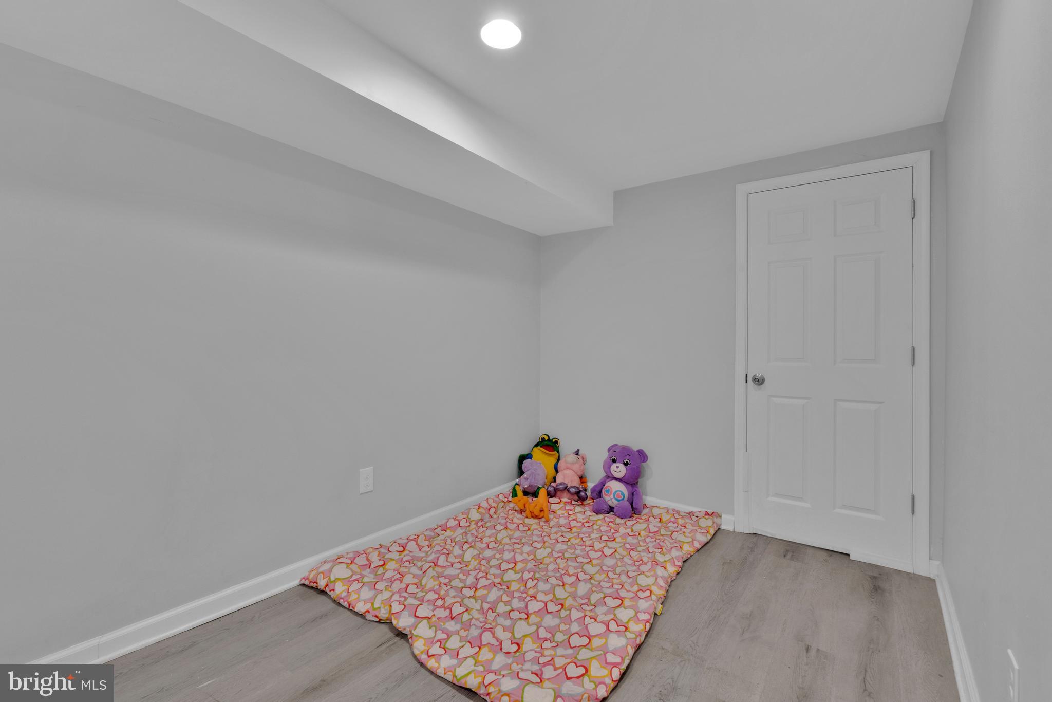 WOODBROOK - Residential