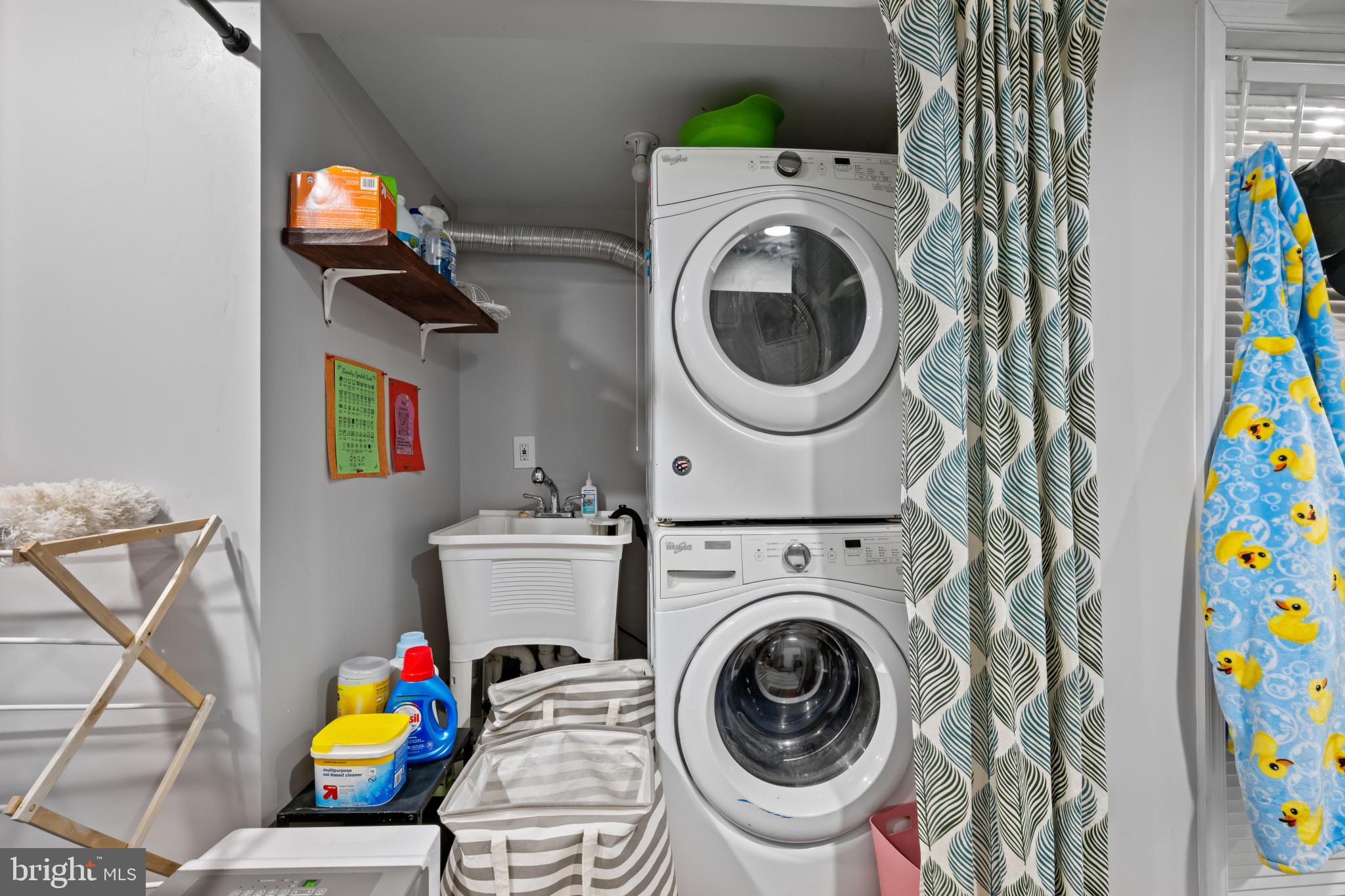 WOODBROOK - Residential