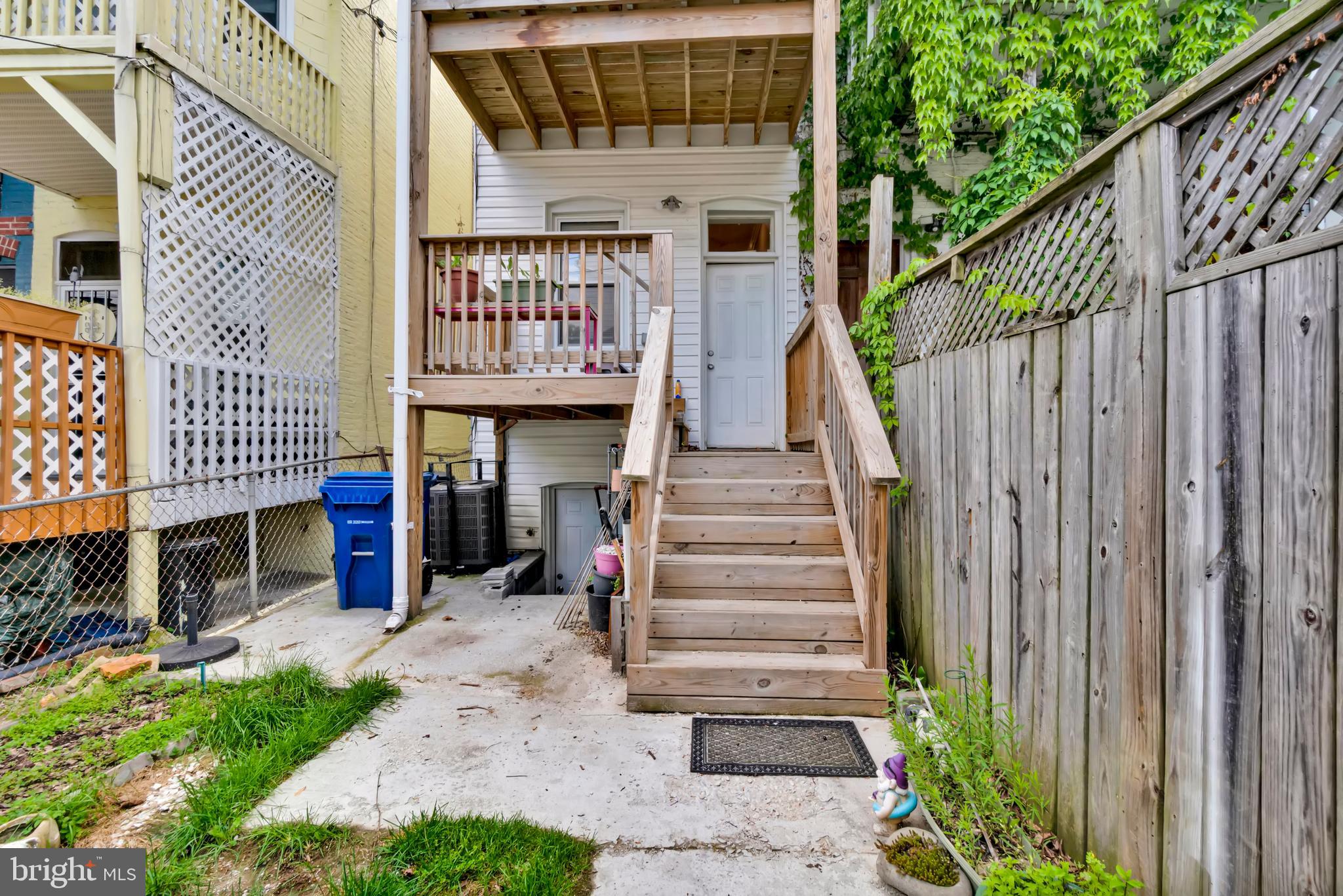 WOODBROOK - Residential