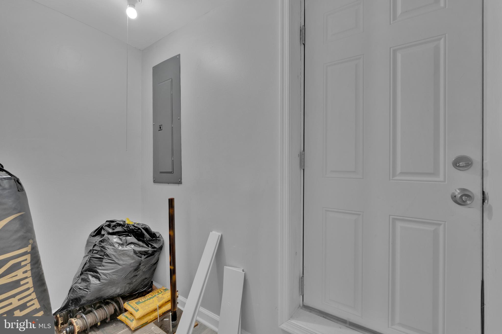 WOODBROOK - Residential