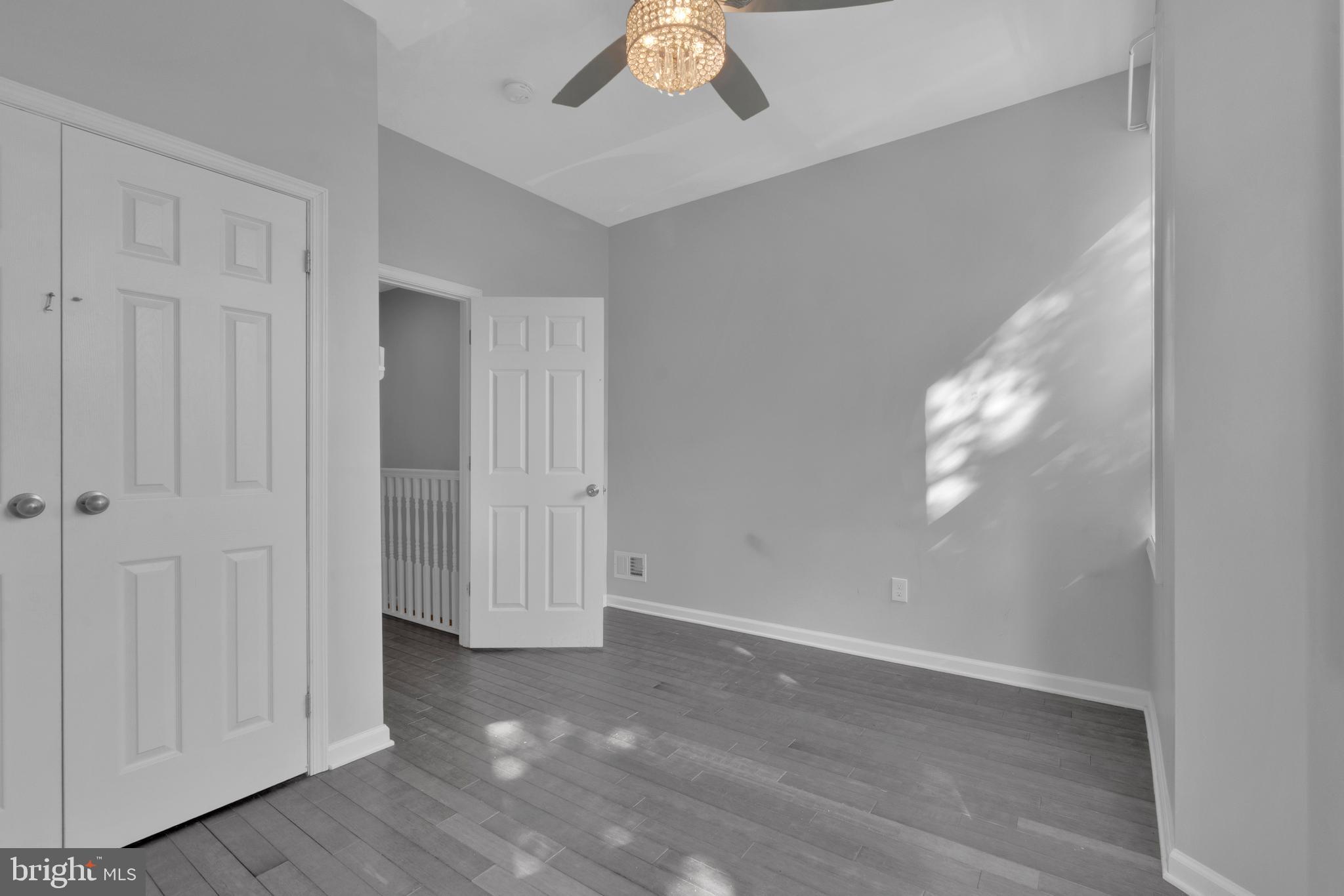 WOODBROOK - Residential