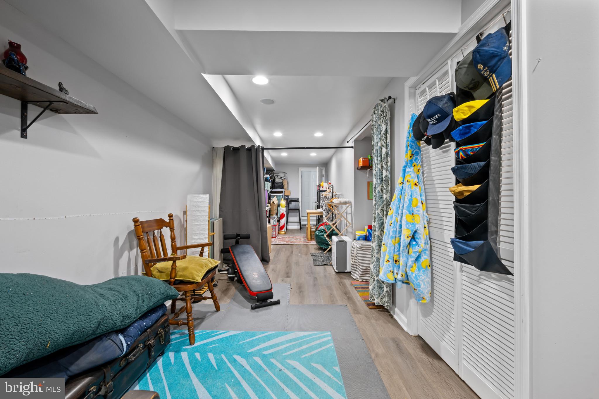 WOODBROOK - Residential