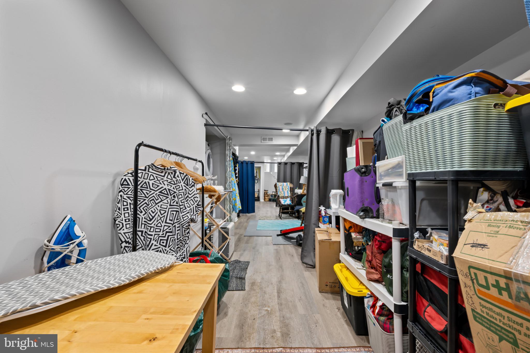 WOODBROOK - Residential