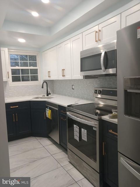 2904 WILLSTON PLACE 73 FALLS CHURCH VA 22044