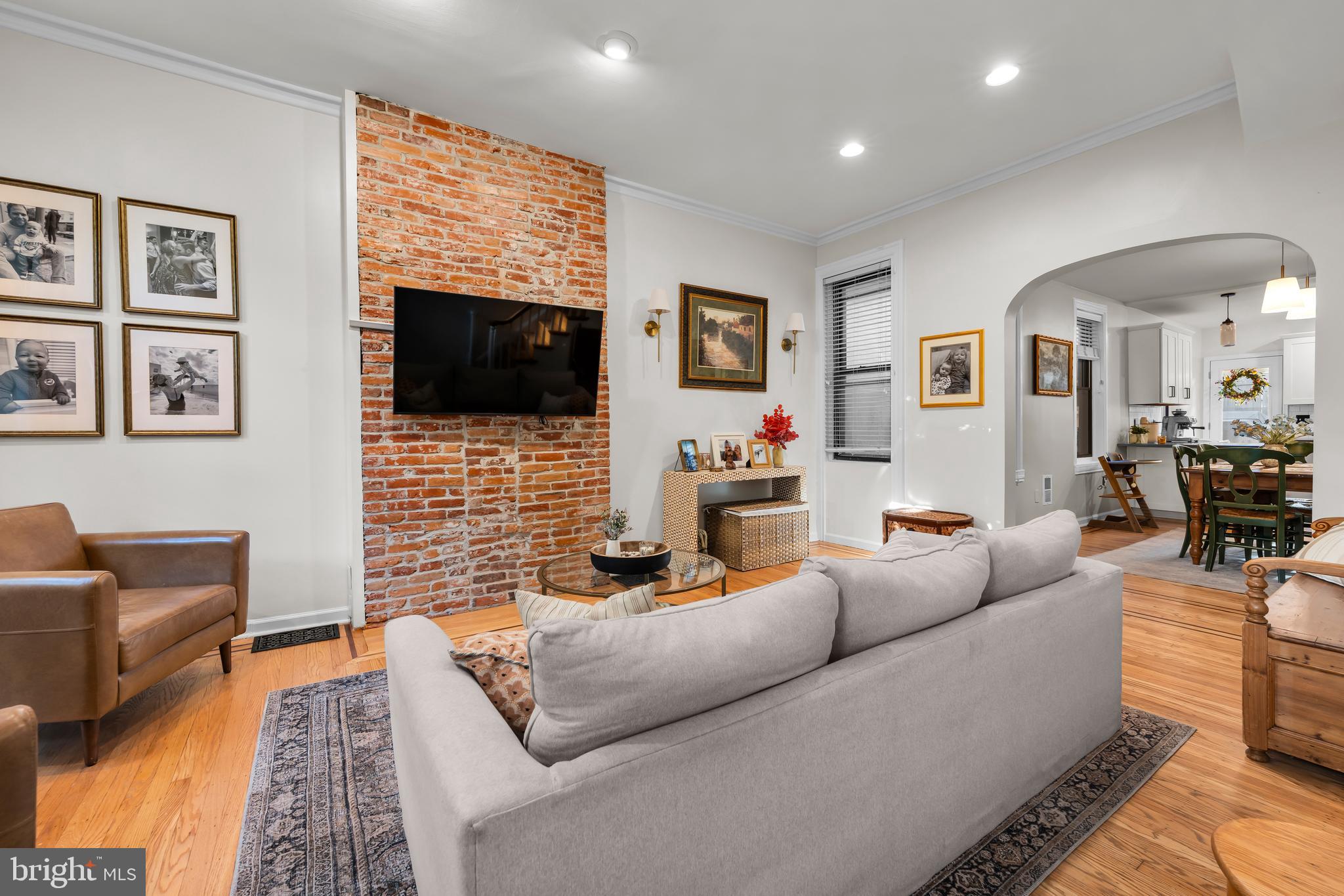 FAIRMOUNT - Residential