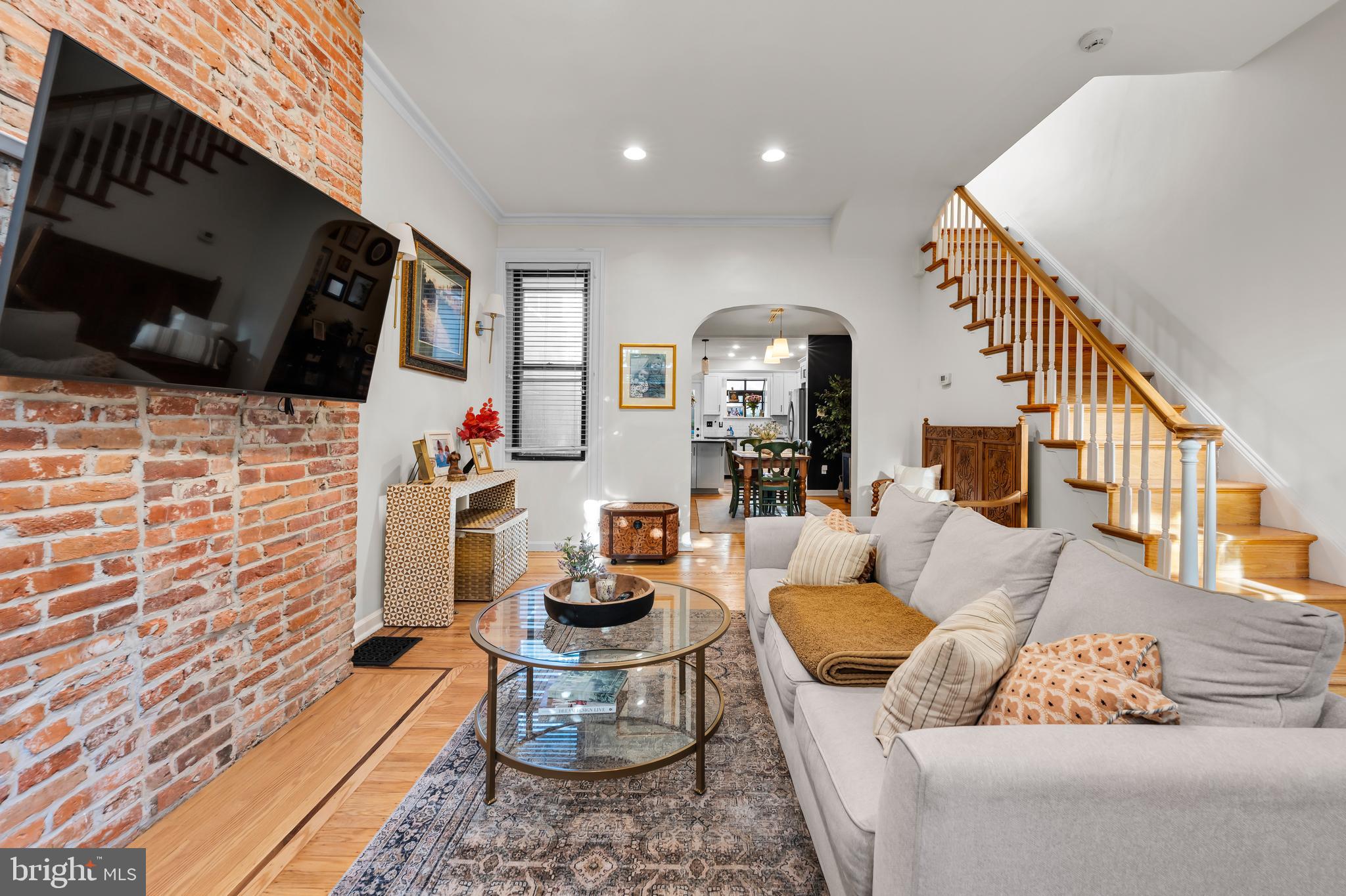 FAIRMOUNT - Residential