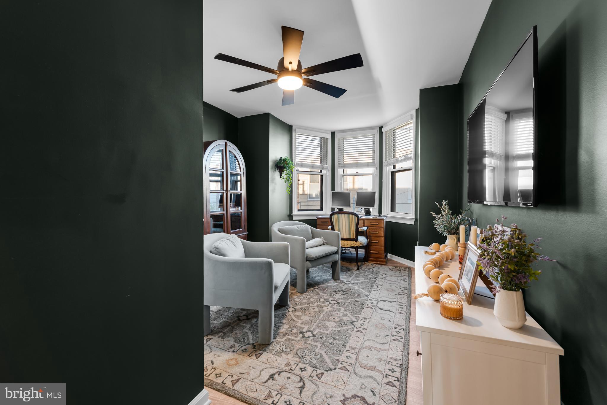 FAIRMOUNT - Residential