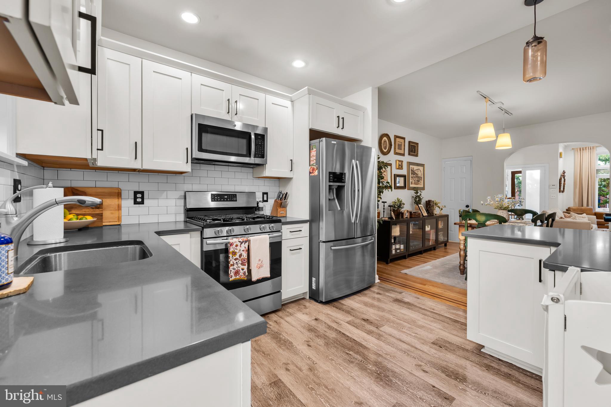 FAIRMOUNT - Residential