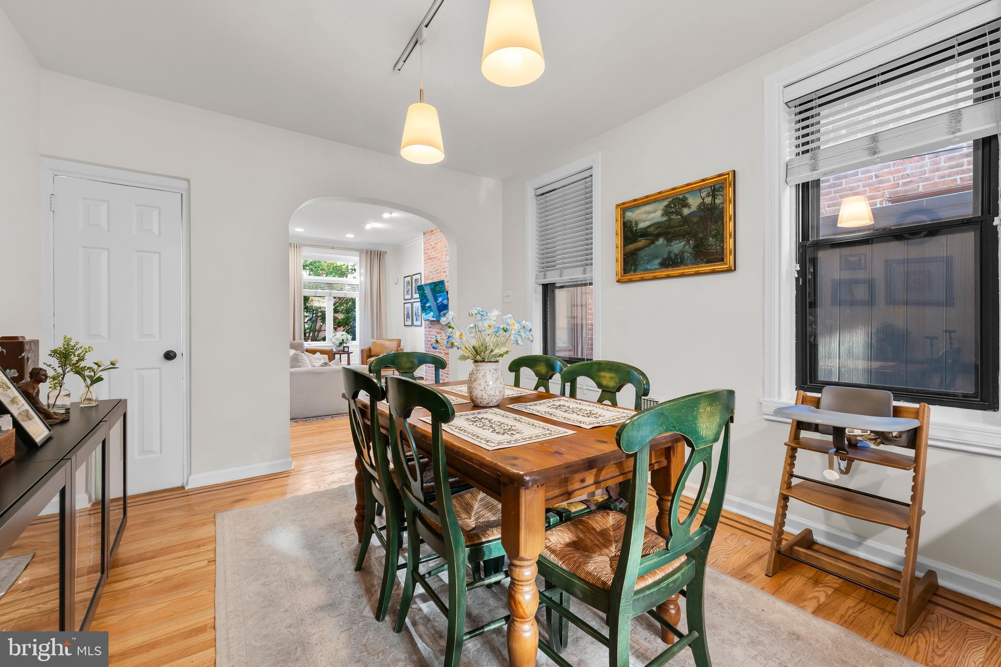 FAIRMOUNT - Residential