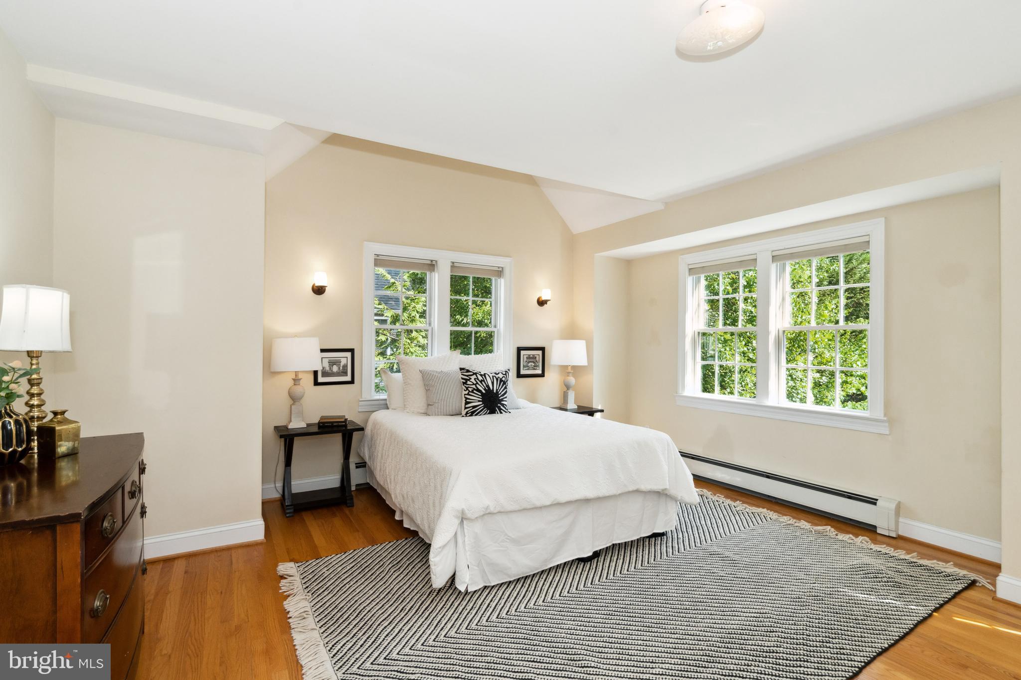 STONELEIGH - Residential