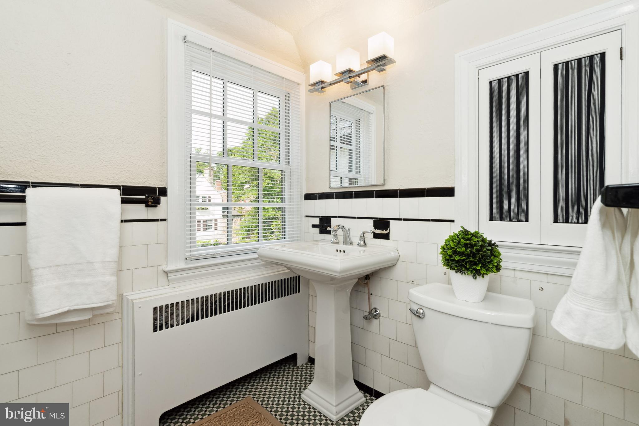 STONELEIGH - Residential