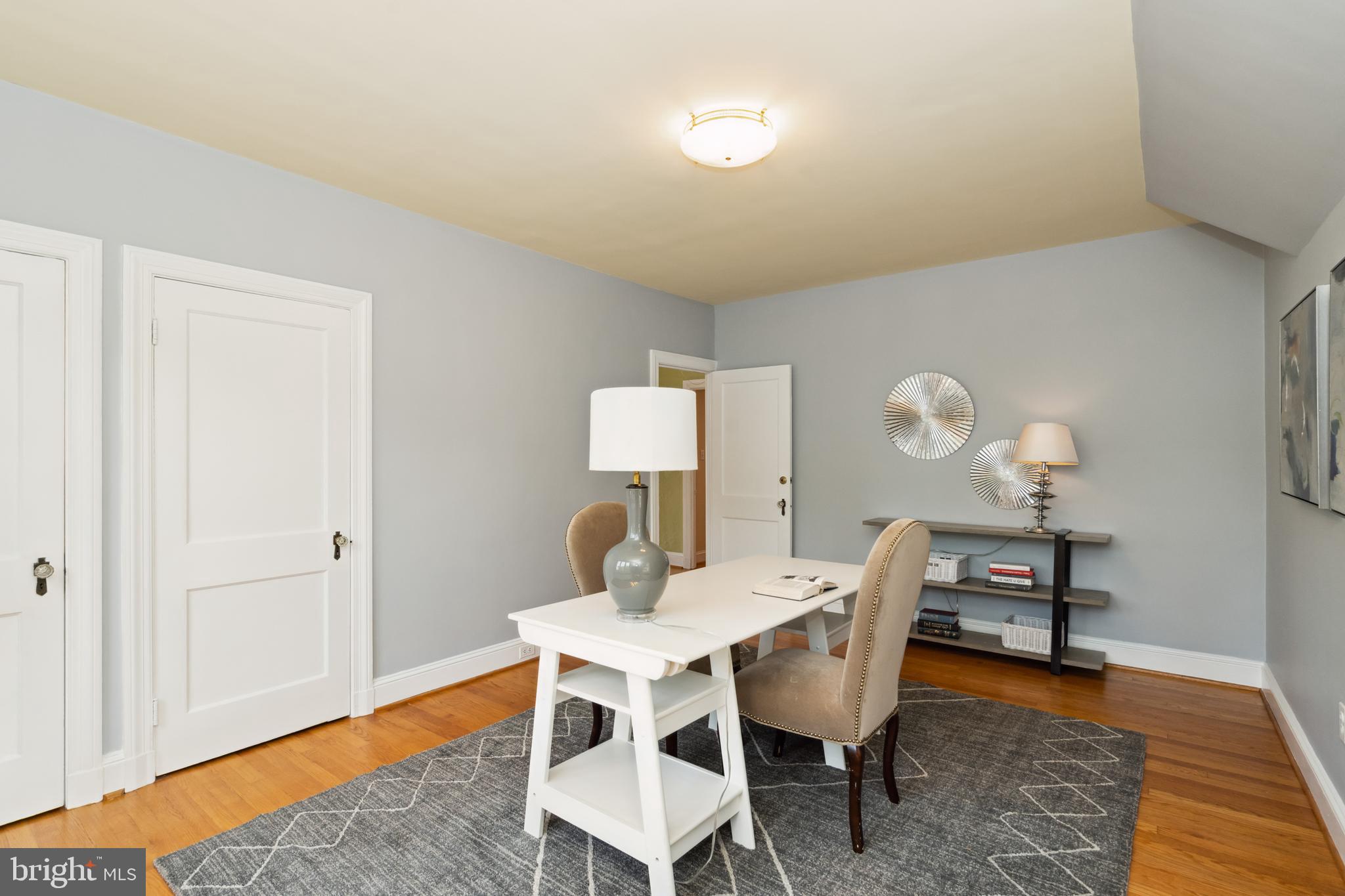 STONELEIGH - Residential