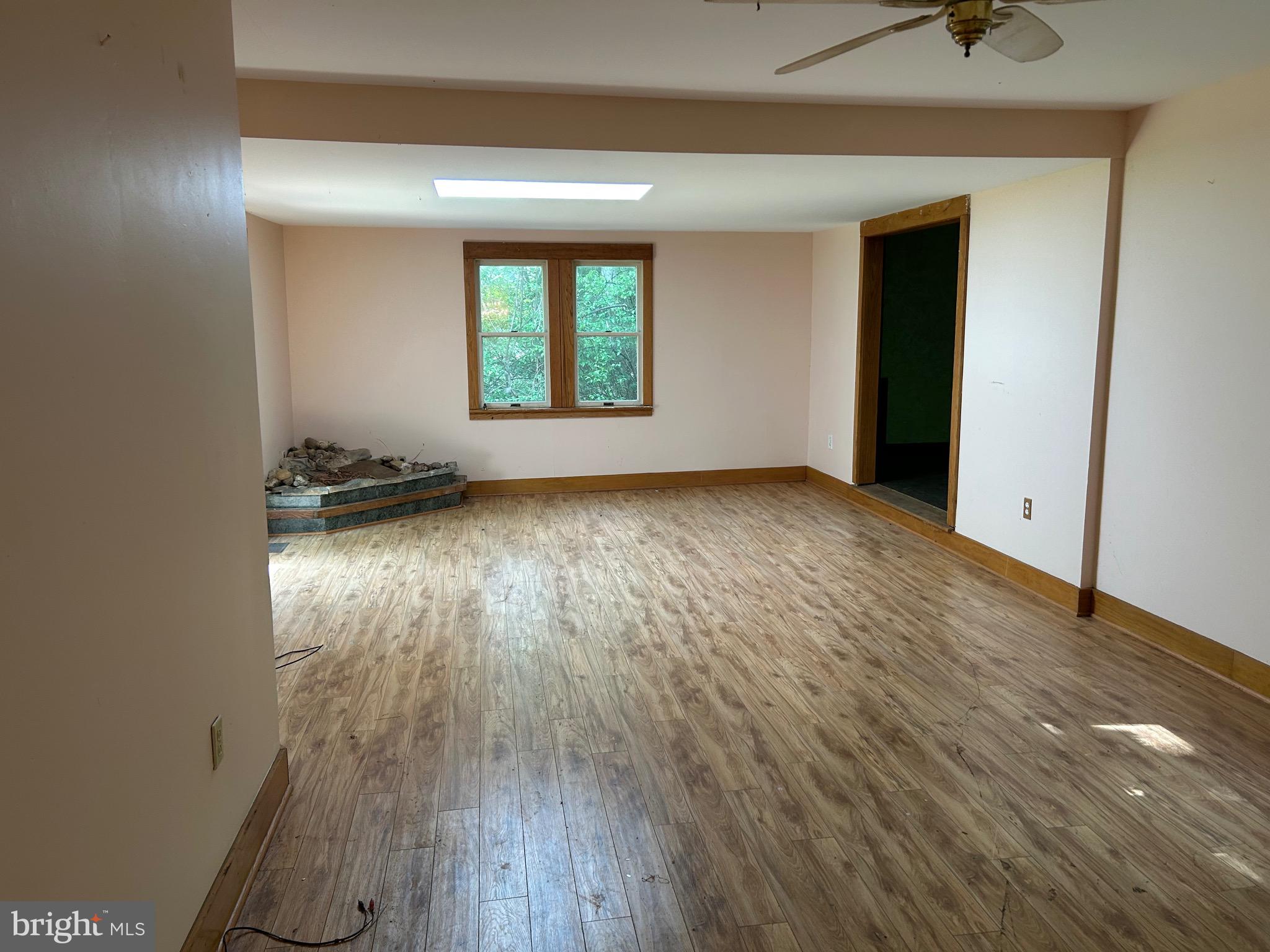 SHANNONDALE - Residential