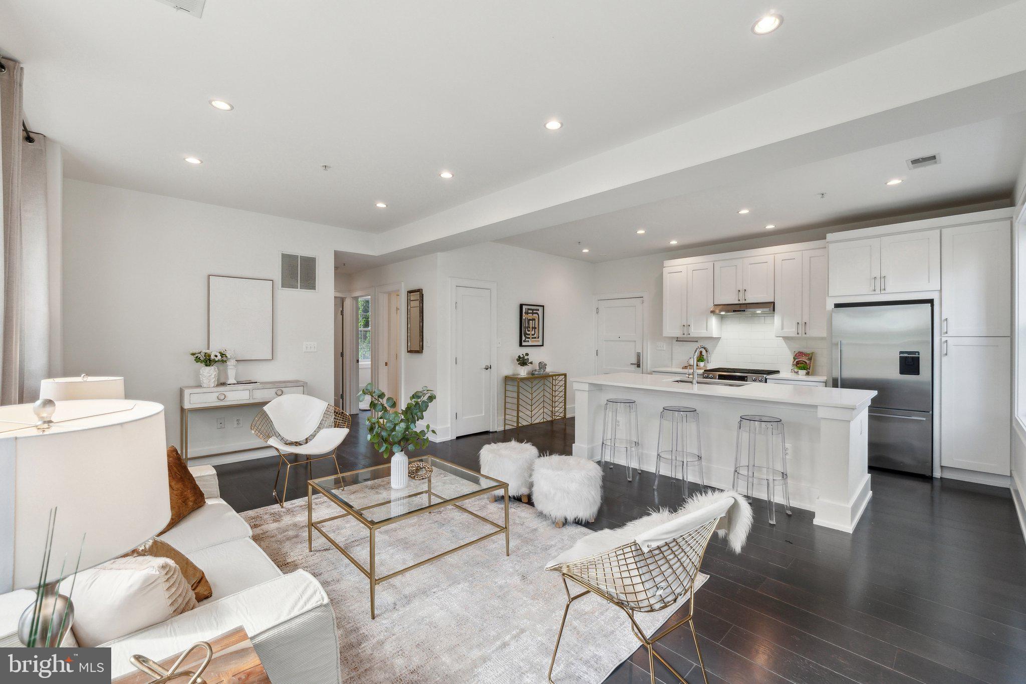 16 17TH STREET NE 131