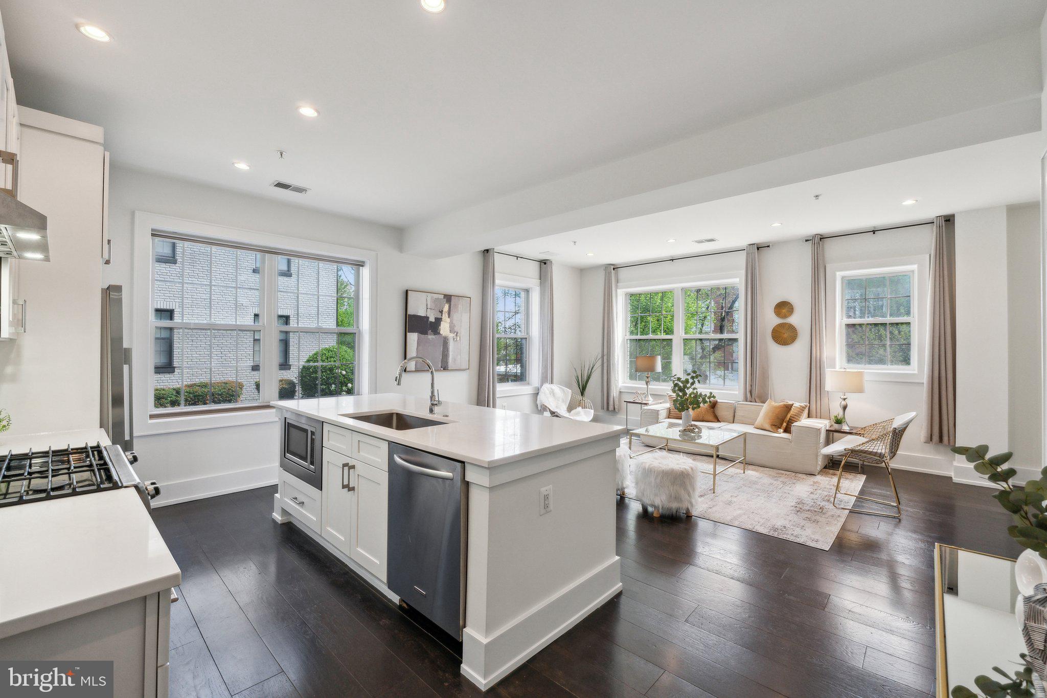 16 17TH STREET NE 131
