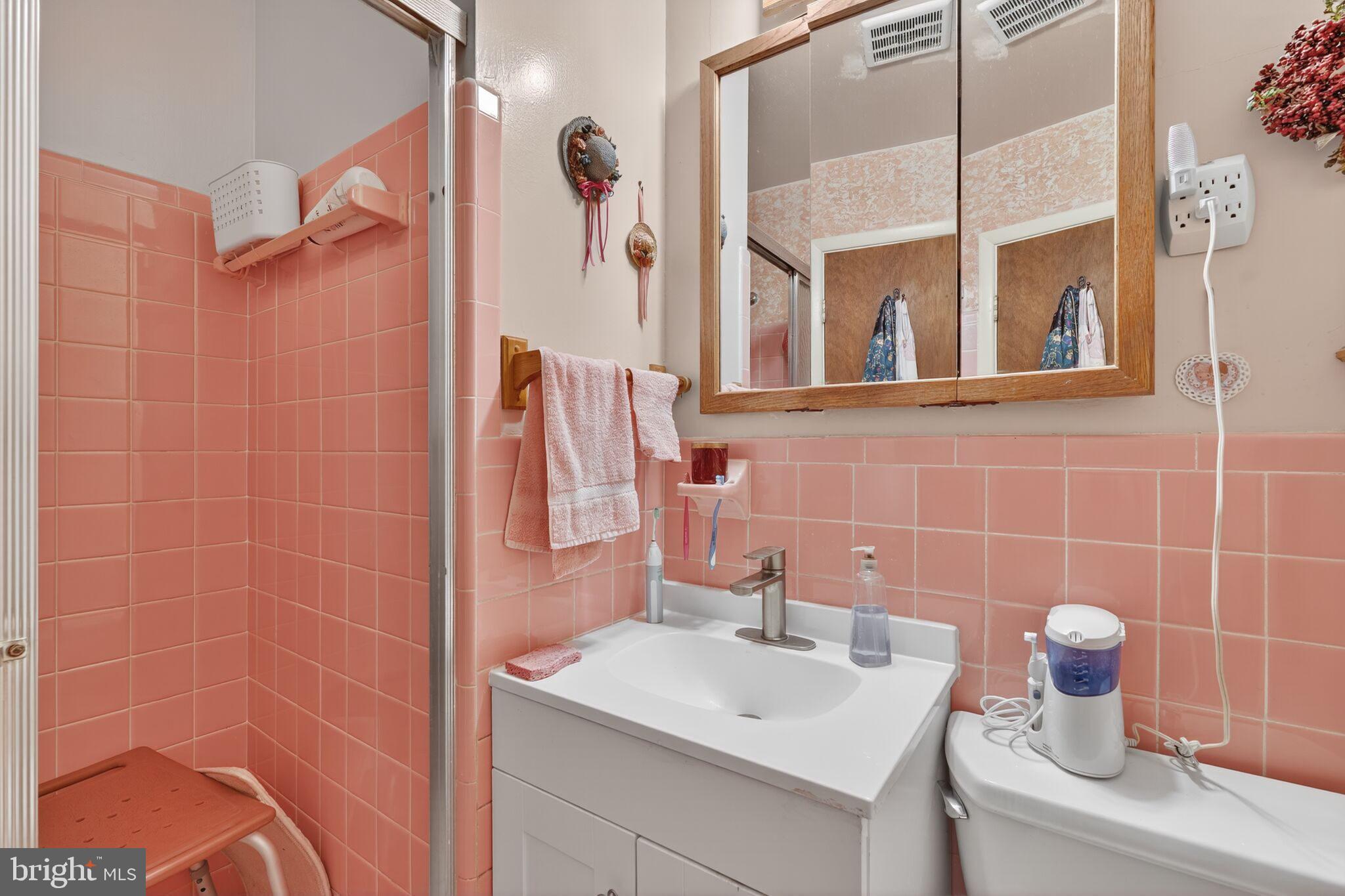 MCKENNEY HILLS - Residential