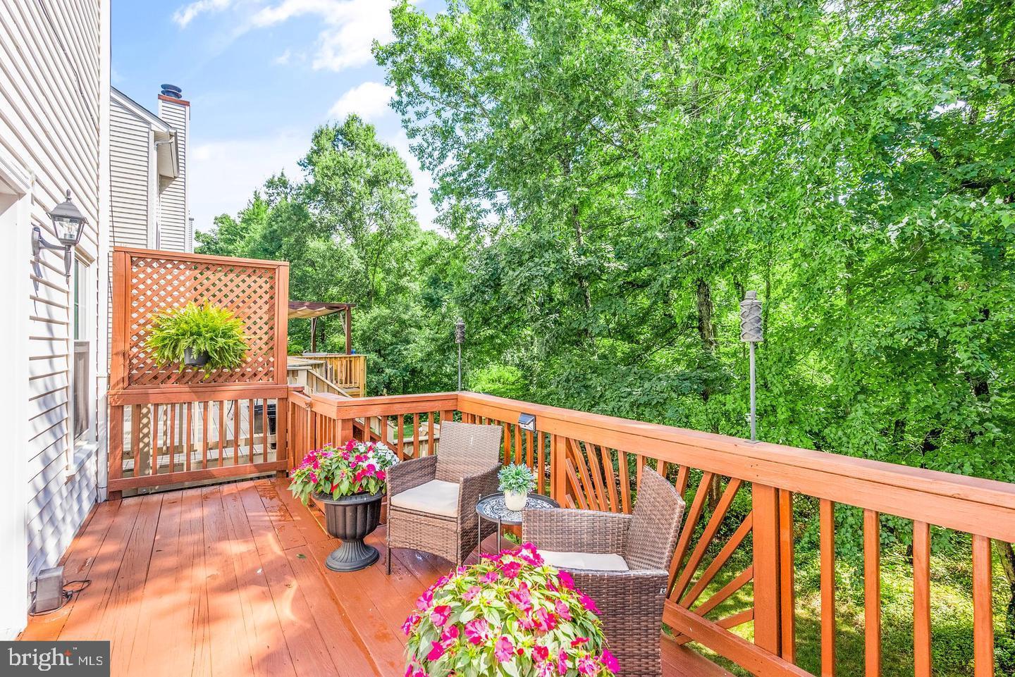 MCNAIR FARMS LANDBAY 12 - Residential