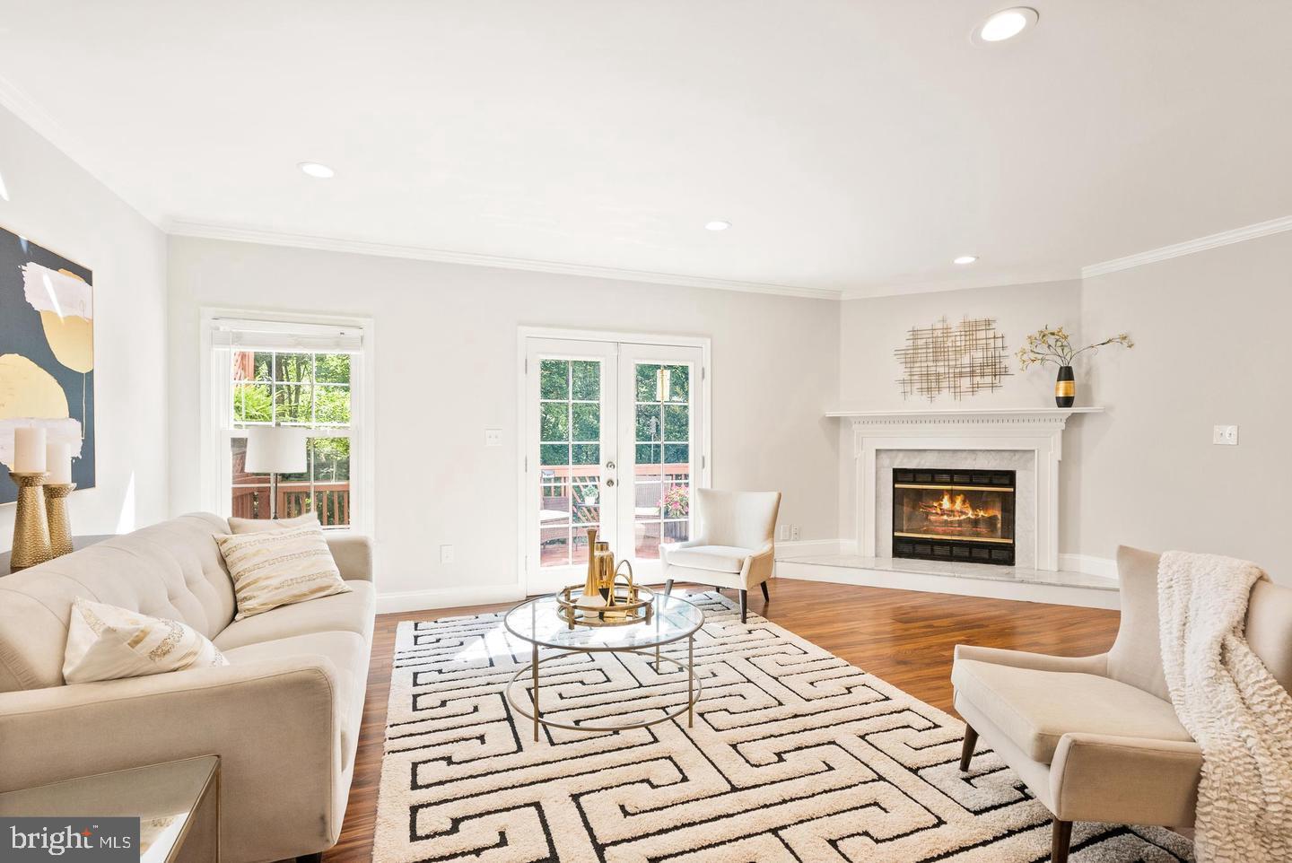 MCNAIR FARMS LANDBAY 12 - Residential