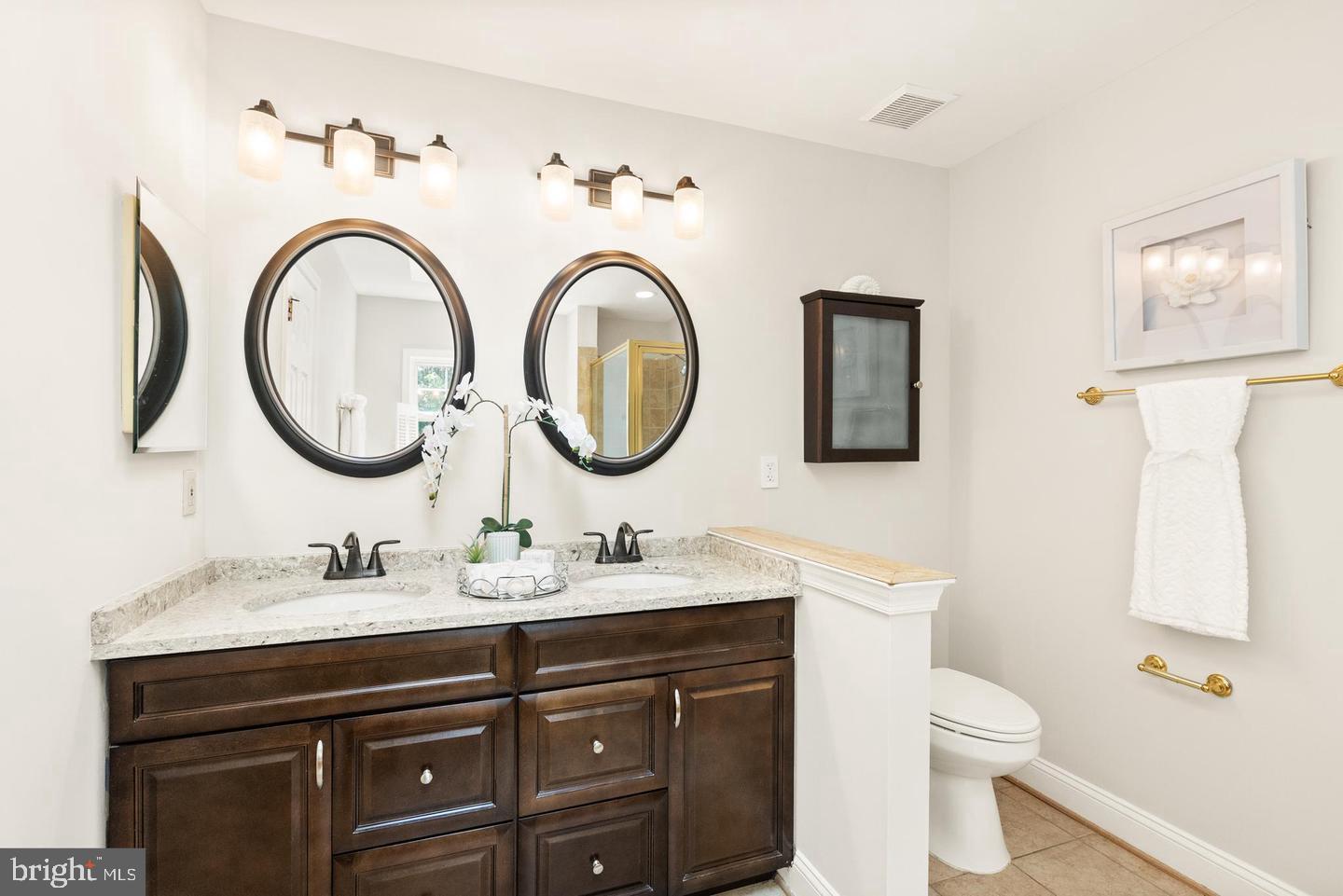 MCNAIR FARMS LANDBAY 12 - Residential