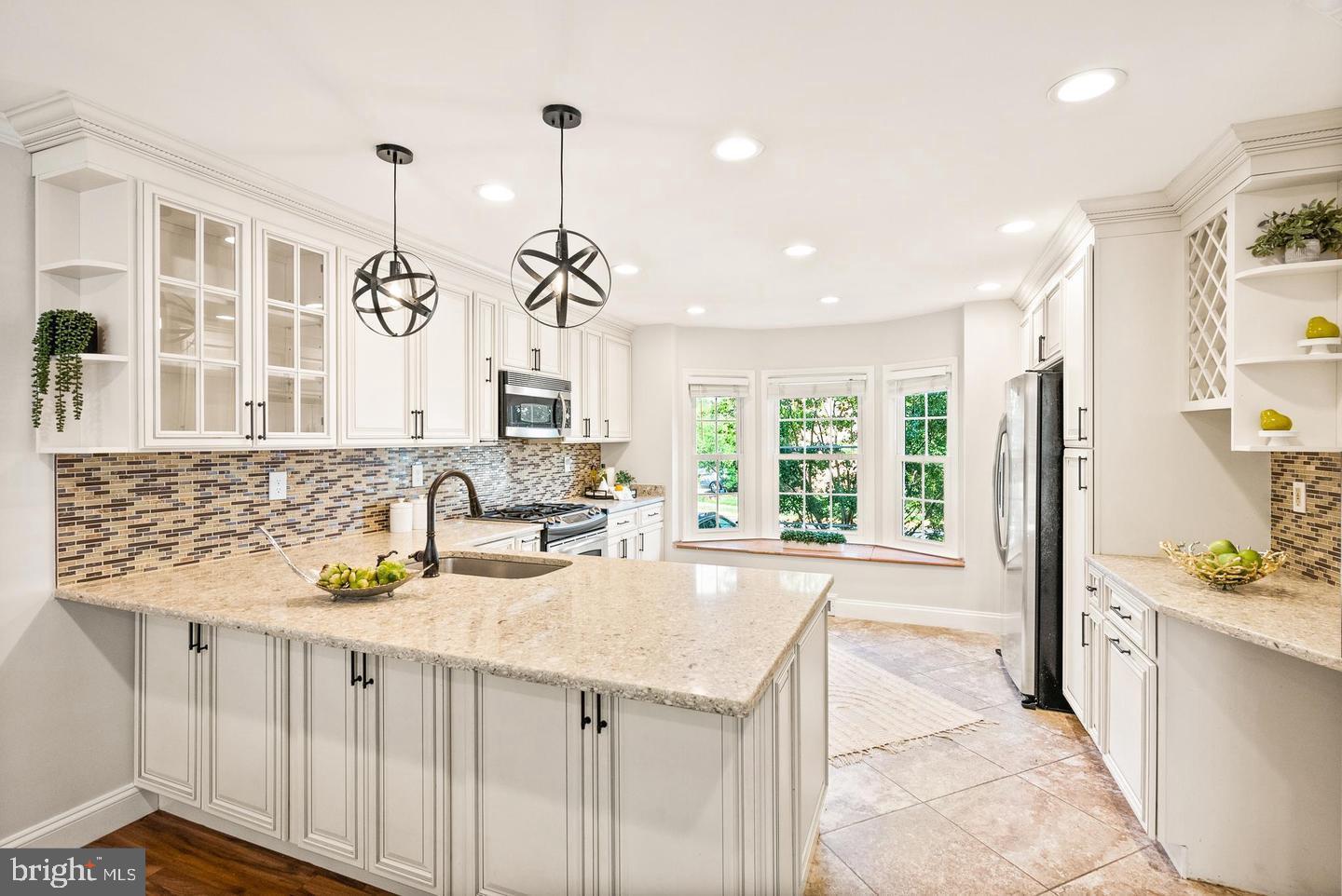 MCNAIR FARMS LANDBAY 12 - Residential