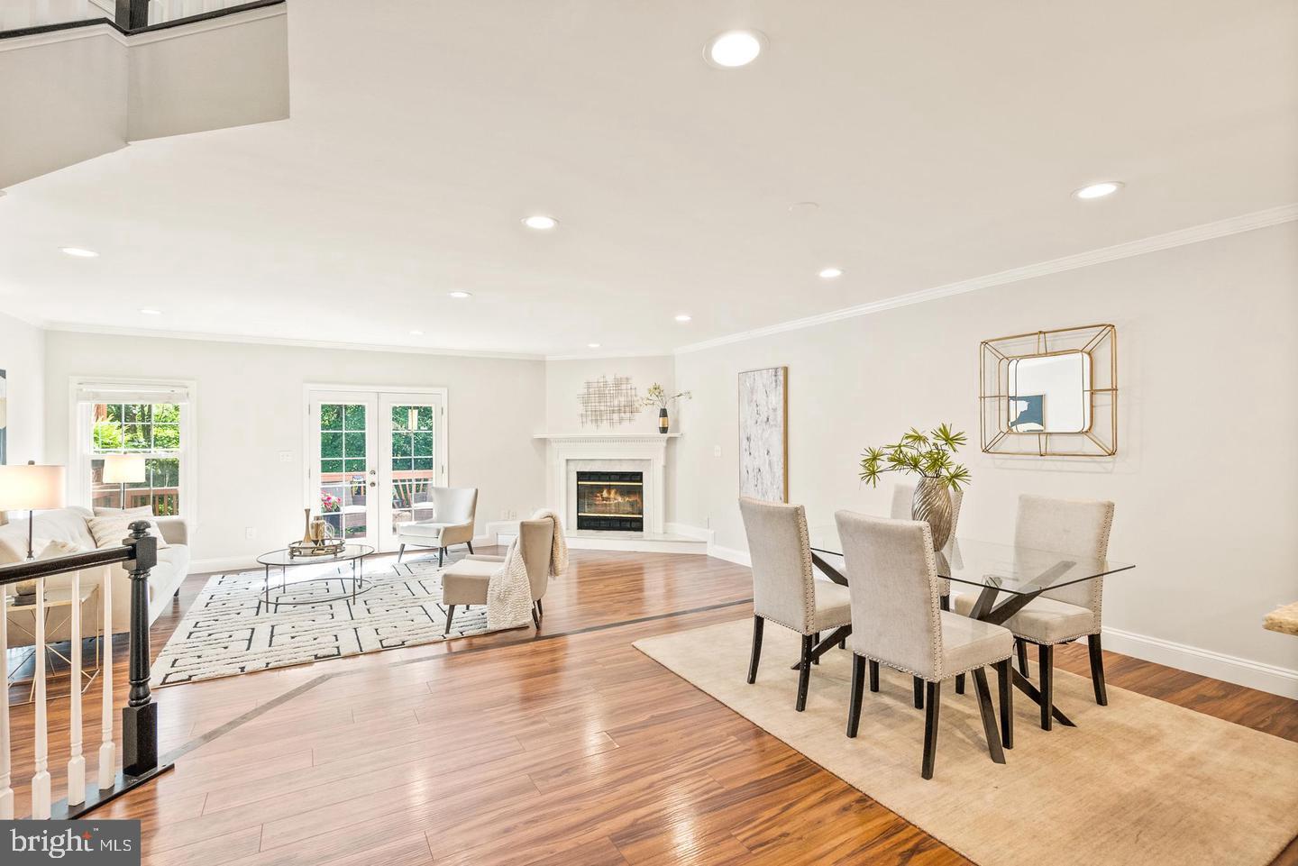 MCNAIR FARMS LANDBAY 12 - Residential