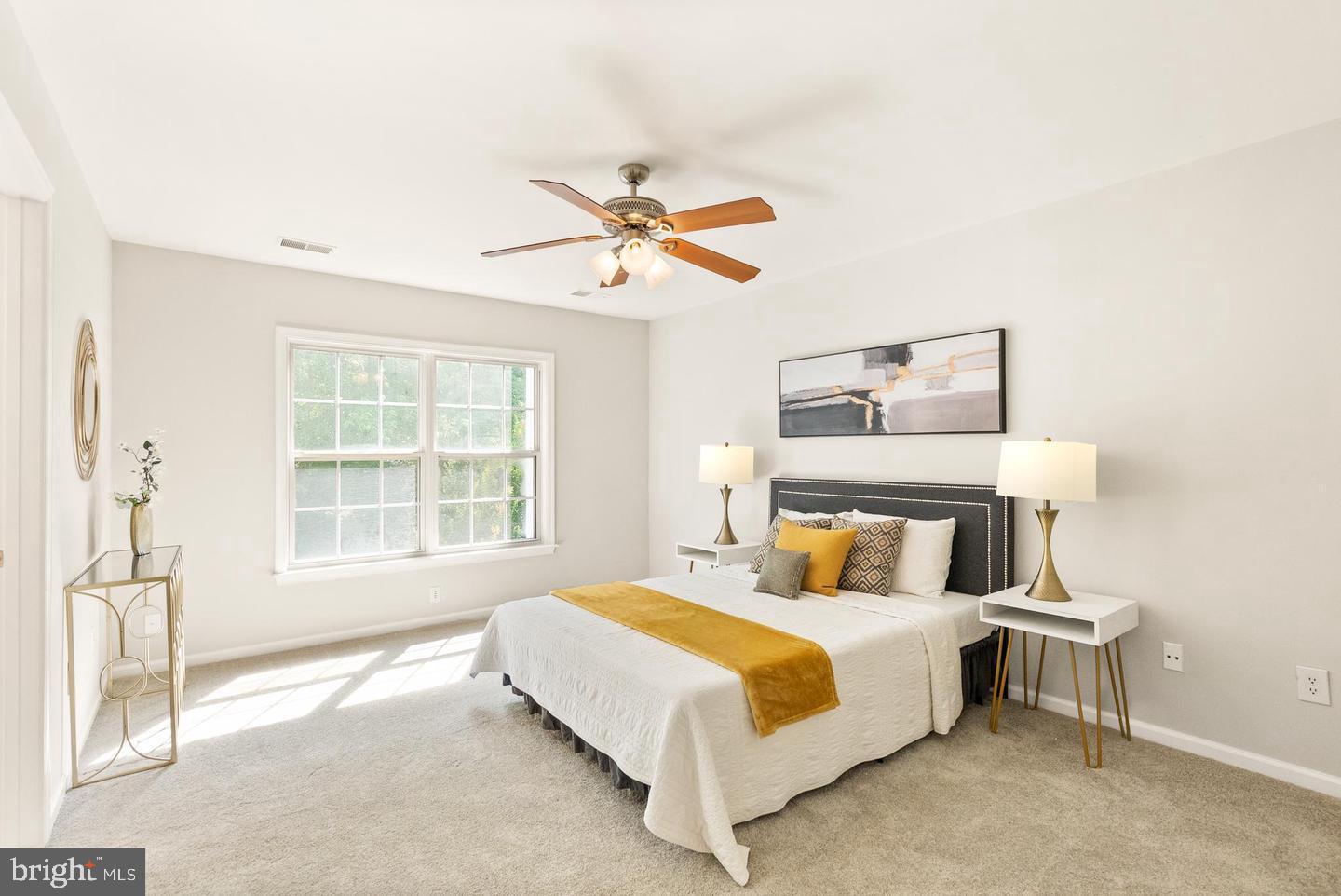 MCNAIR FARMS LANDBAY 12 - Residential