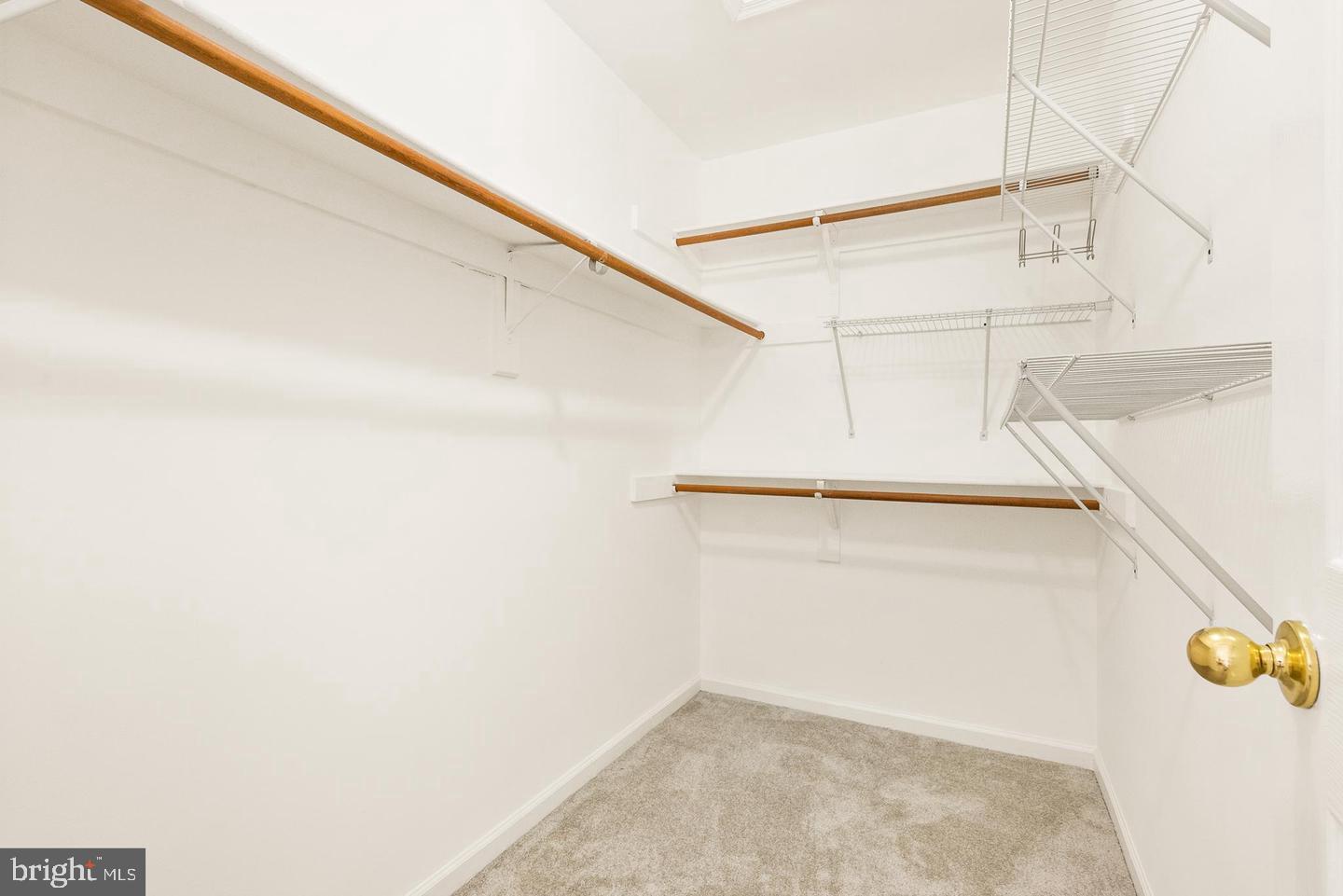 MCNAIR FARMS LANDBAY 12 - Residential