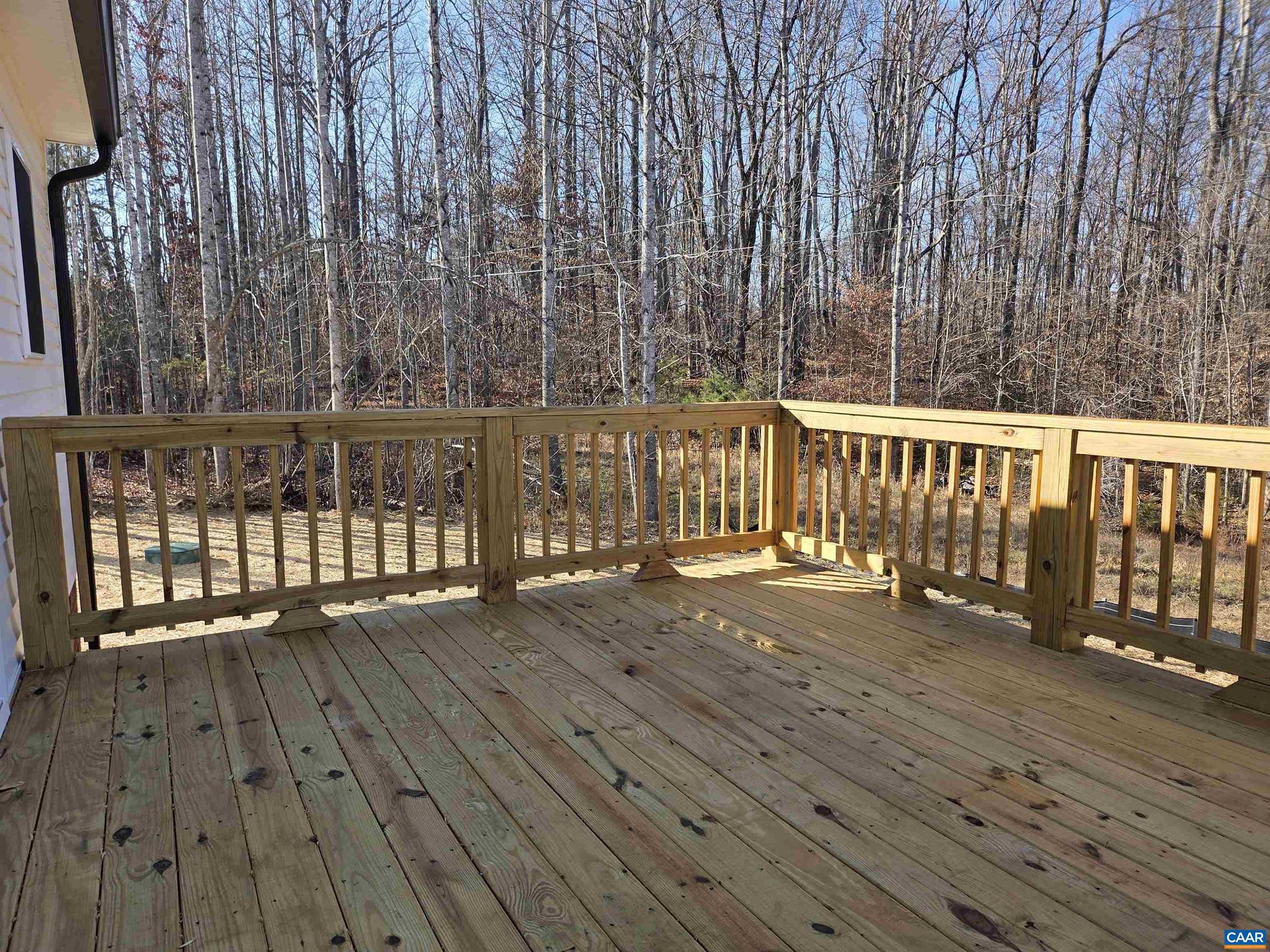 BUSBEES POINT COVE - Residential