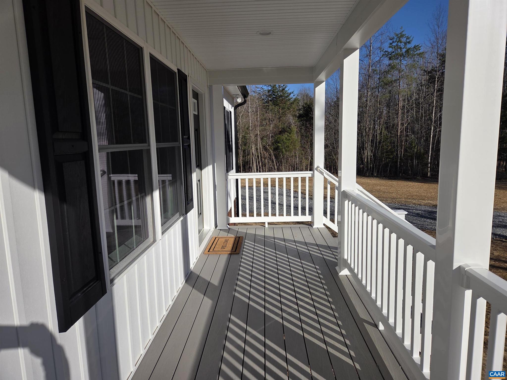 BUSBEES POINT COVE - Residential