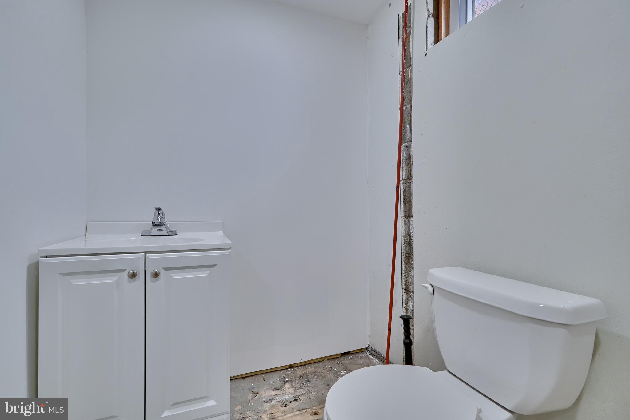 PIKESVILLE - Residential