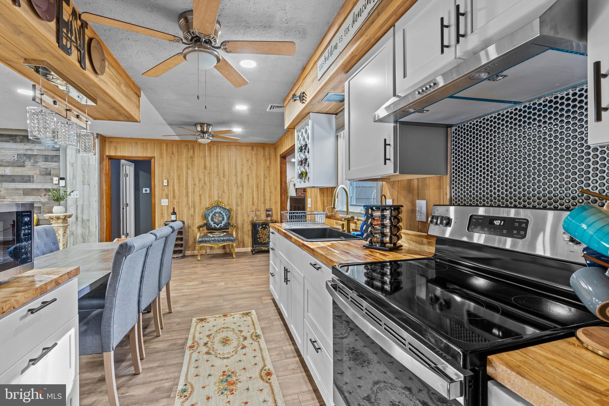 JOHN BROWN FARM - Residential