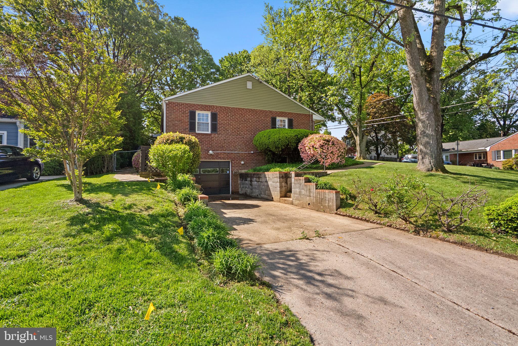 WOODMOOR - Residential
