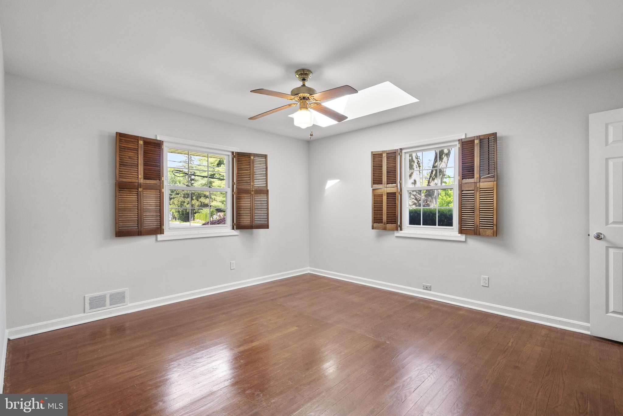 WOODMOOR - Residential