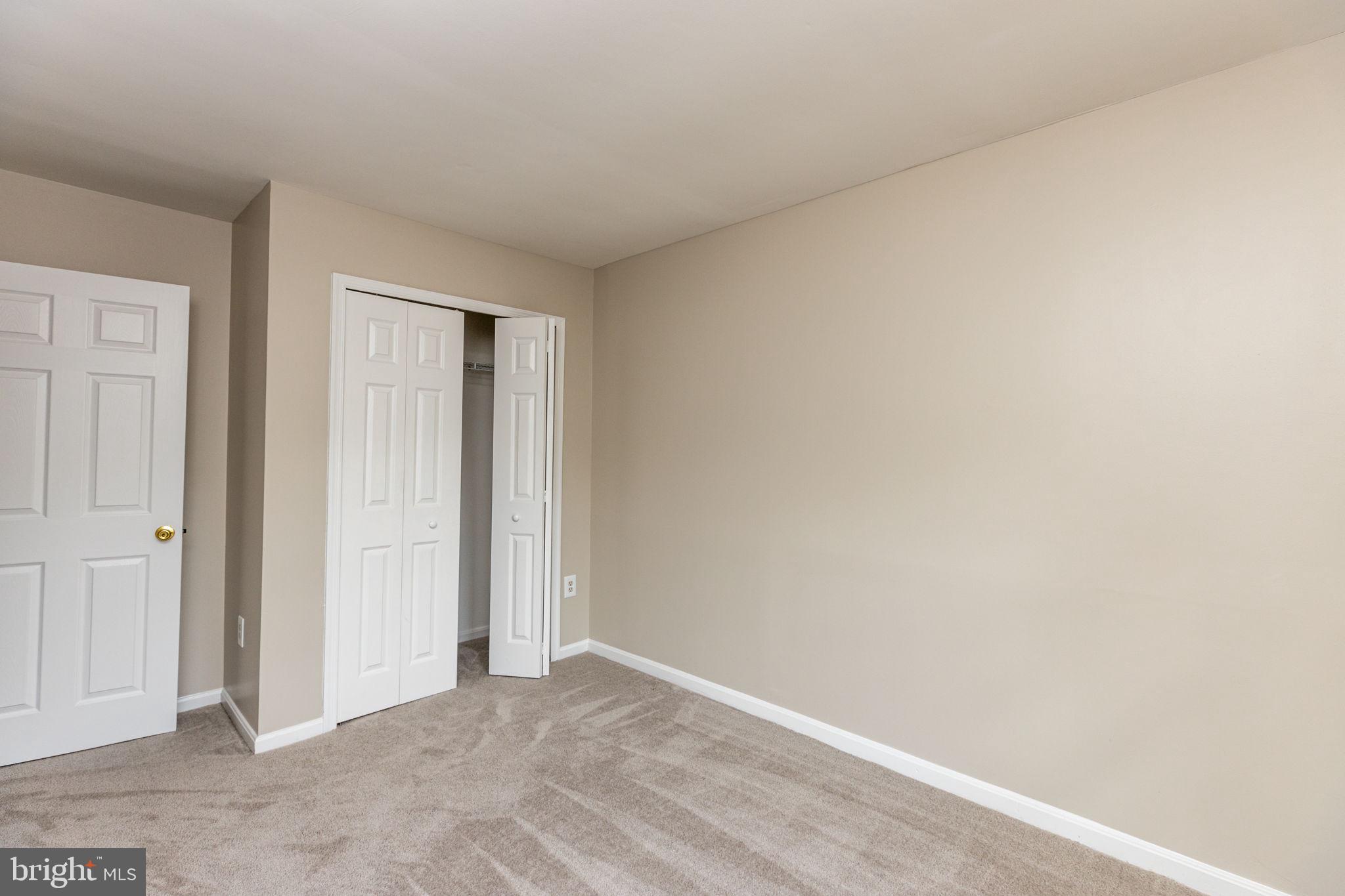 POINT OF WOODS - Residential