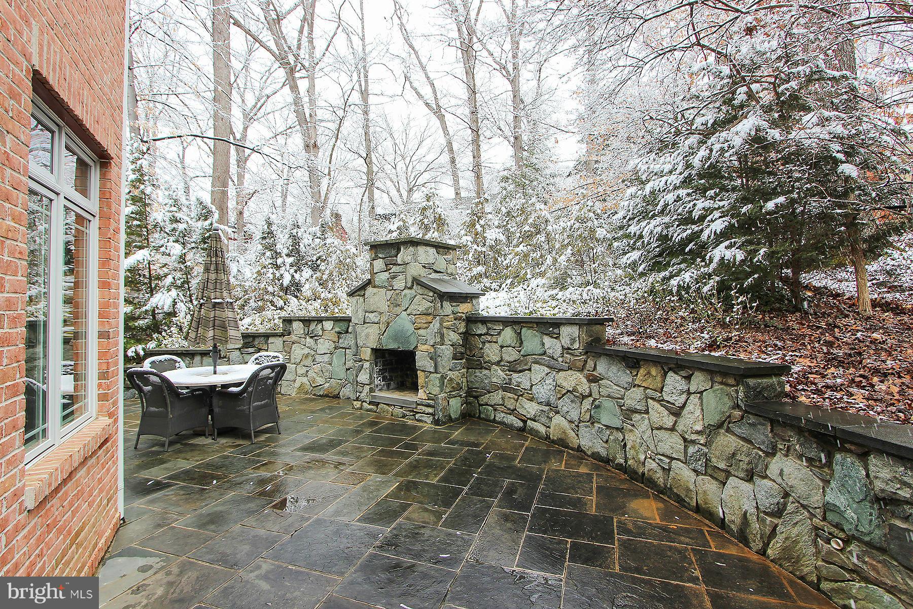 WOODHAVEN - Residential