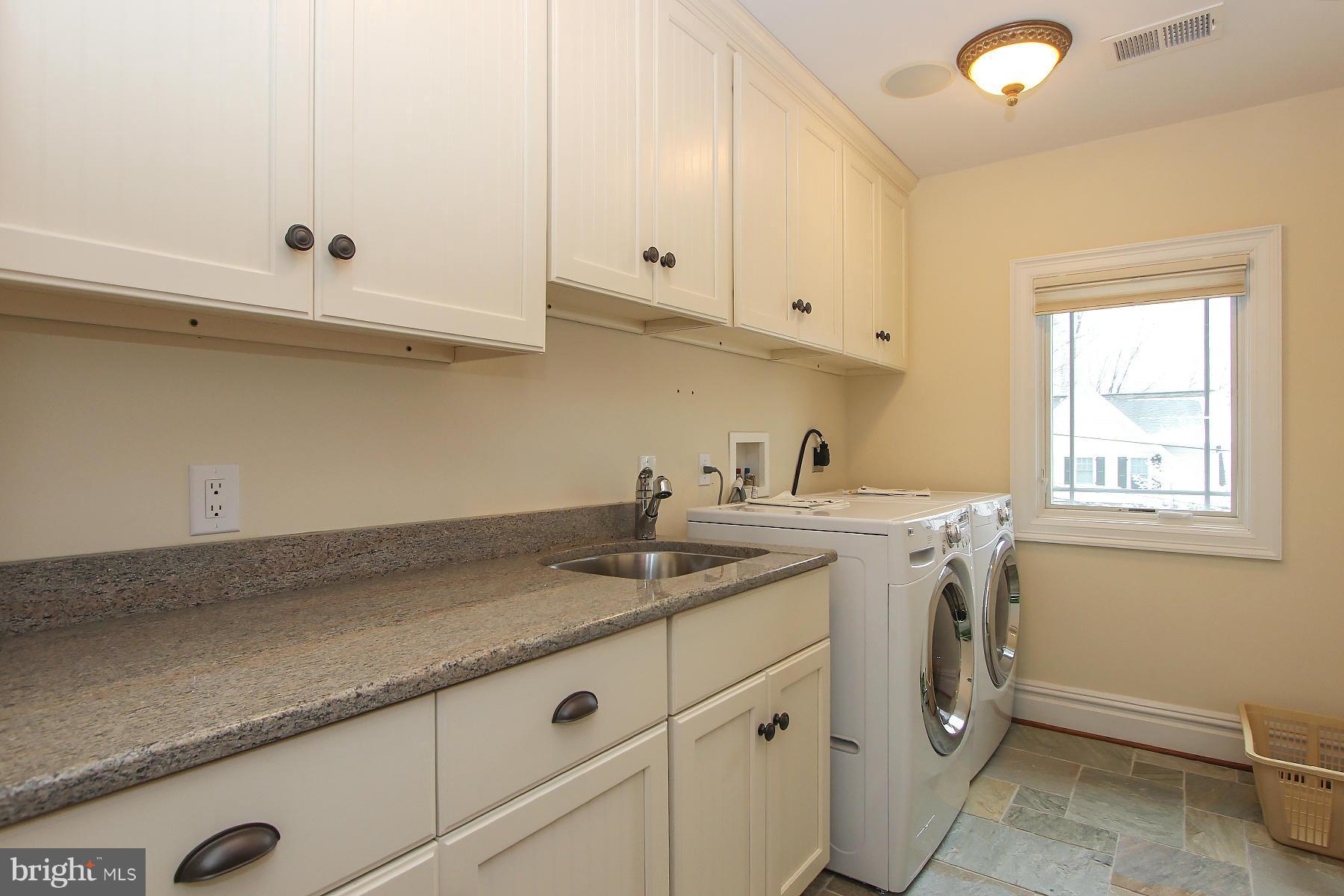 WOODHAVEN - Residential