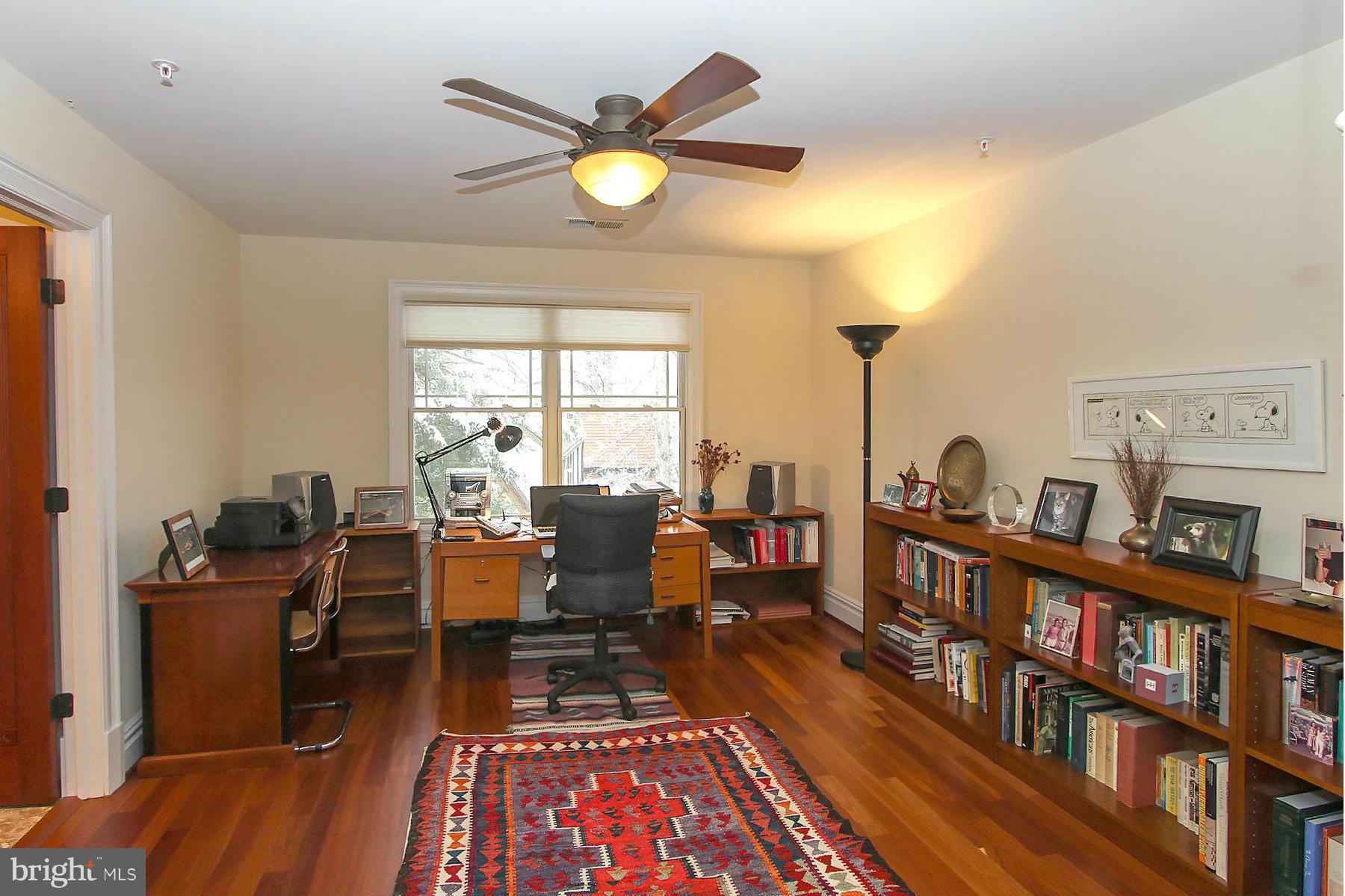 WOODHAVEN - Residential