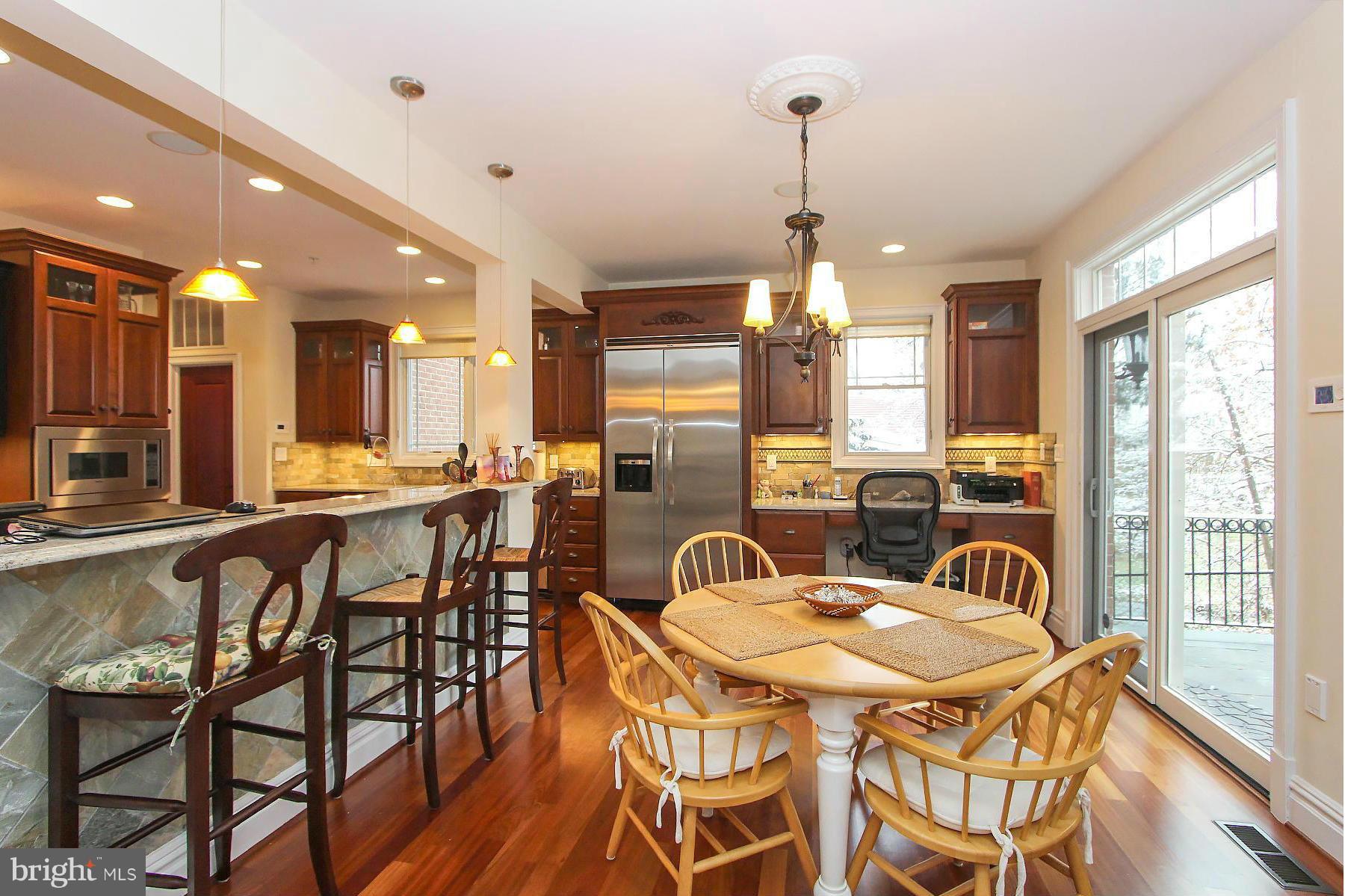 WOODHAVEN - Residential