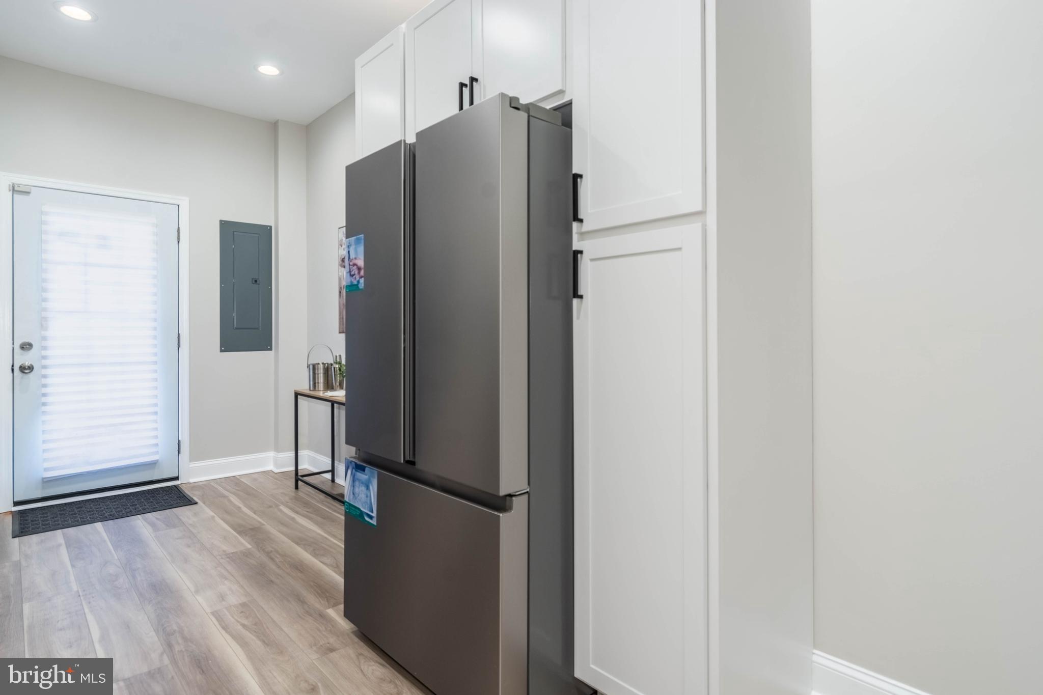 CHARLES VILLAGE - Residential