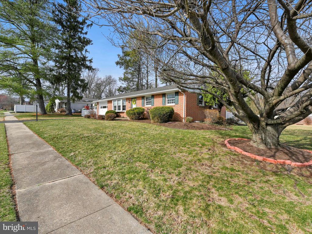 Photo of 145 S 10th Street, COLUMBIA, PA 17512 (MLS # PALA2065988)