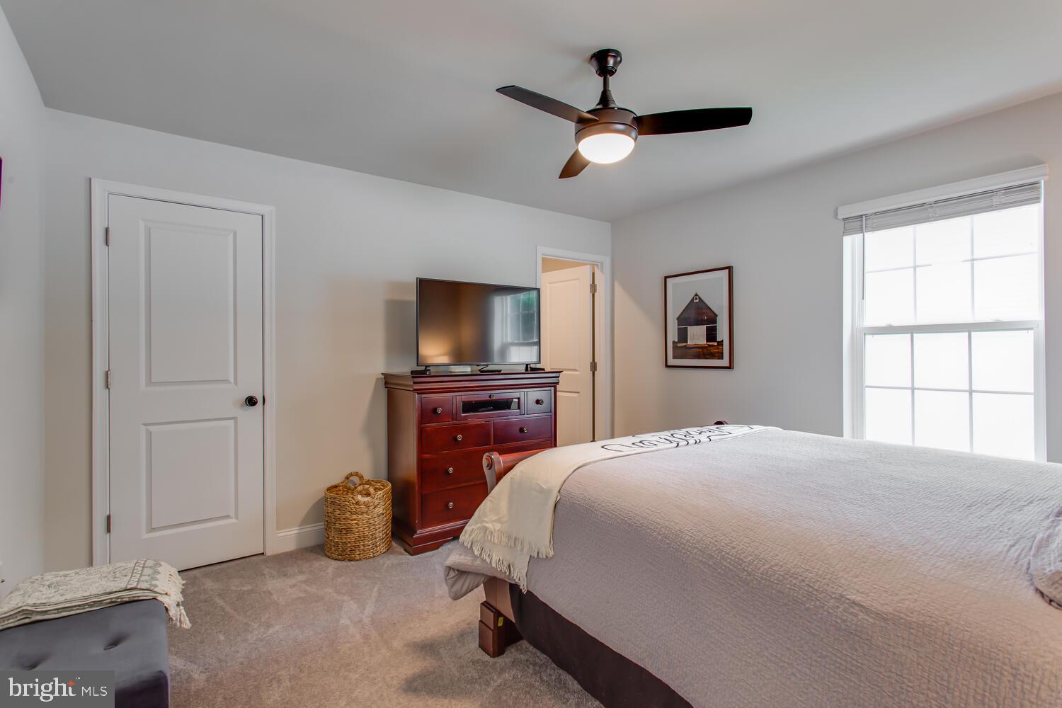 MYRTLE POINT - Residential Lease