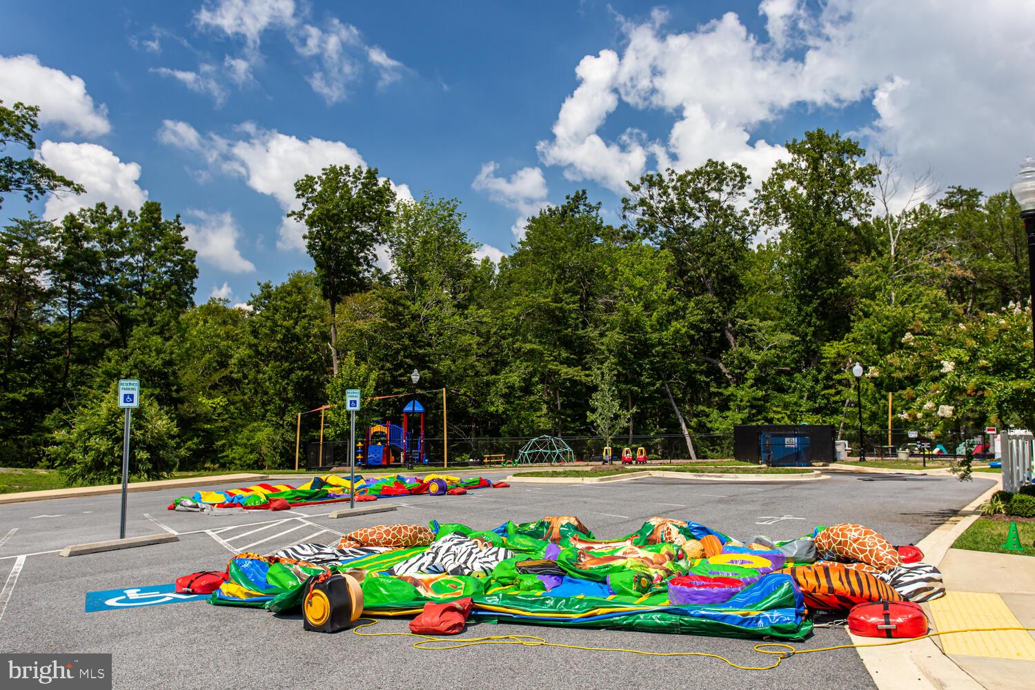 MYRTLE POINT - Residential Lease