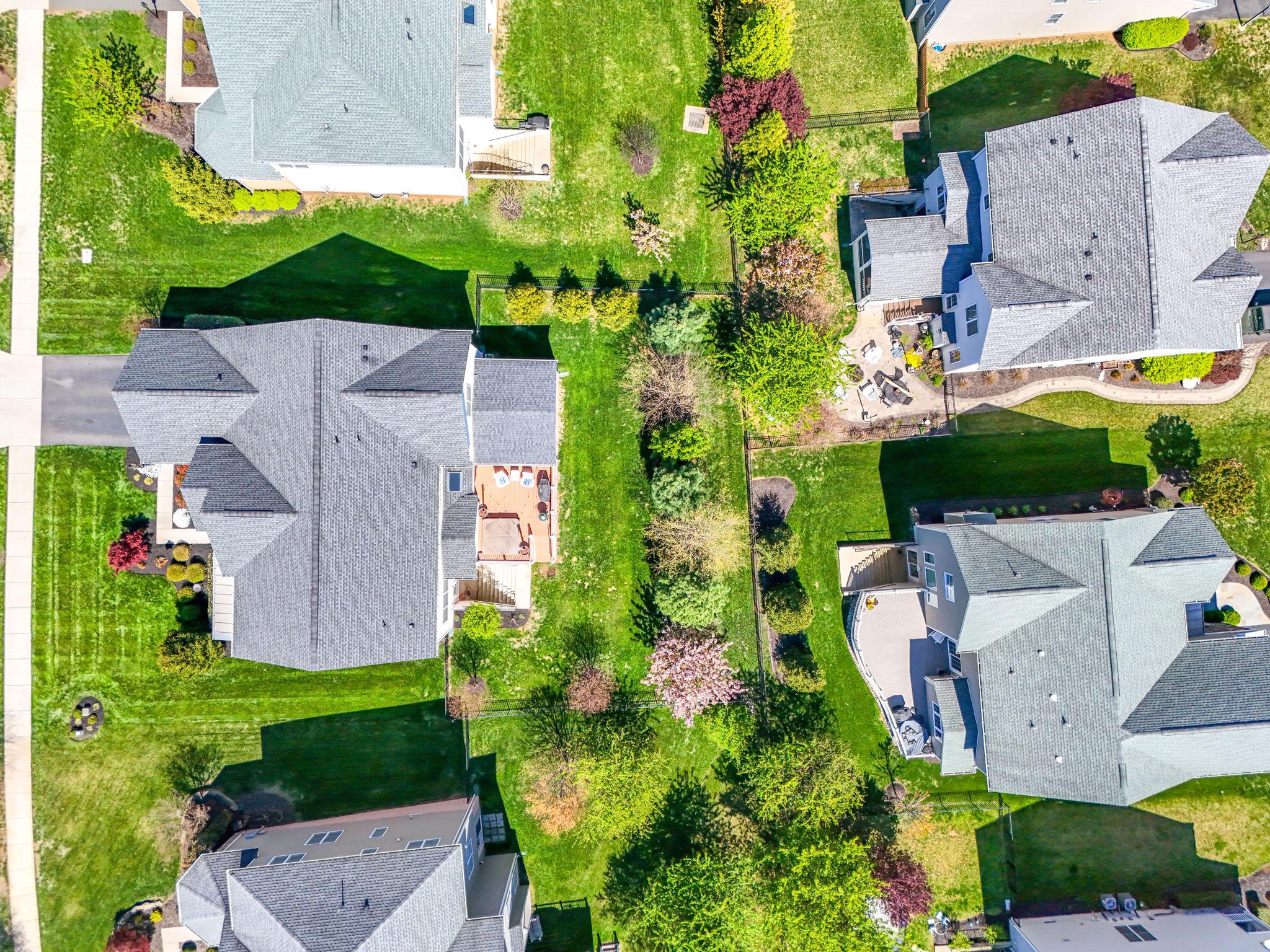 5853 WATERLOO BRIDGE CIRCLE