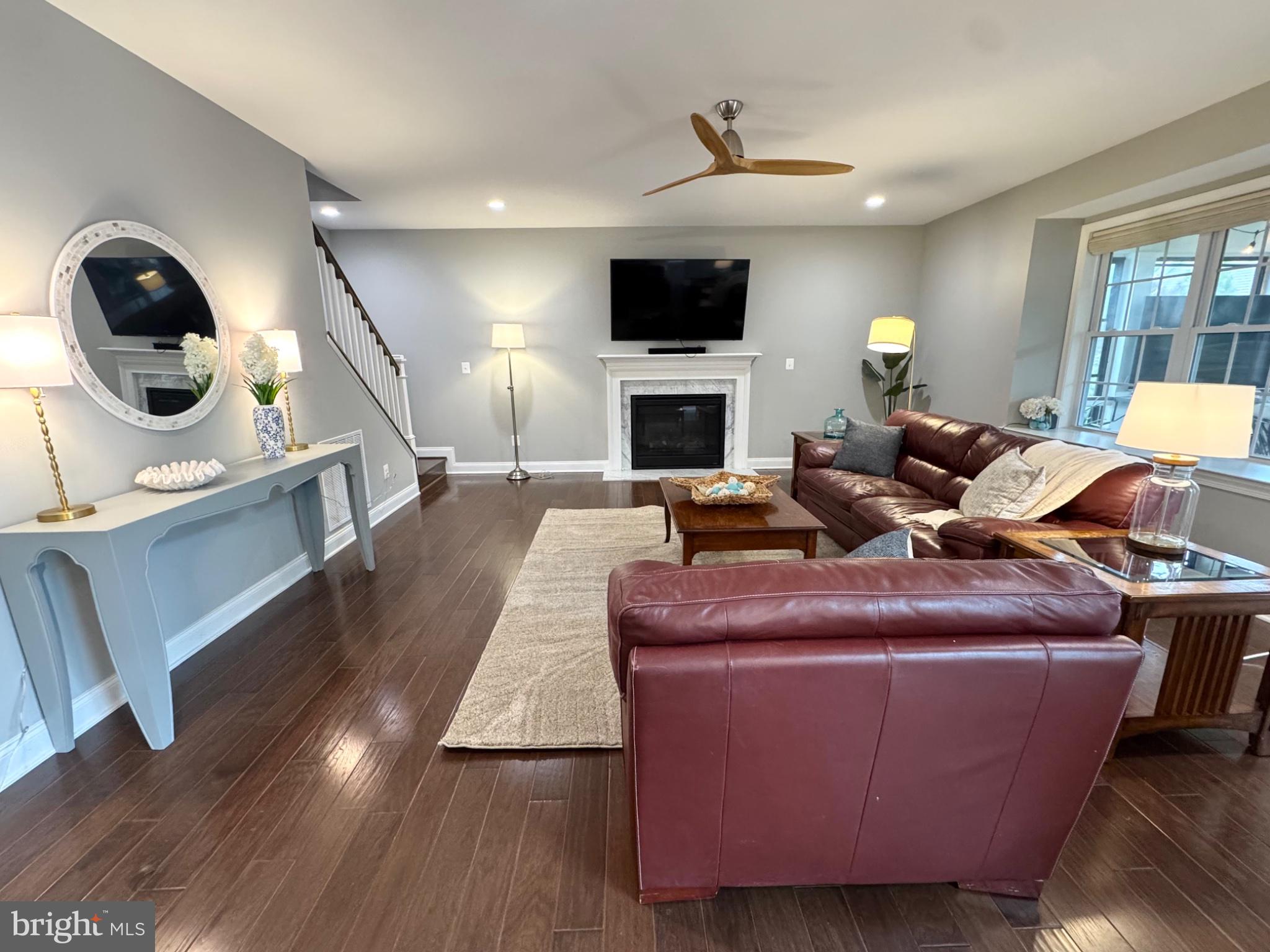 DOMINION VALLEY COUNTRY CLUB - Residential