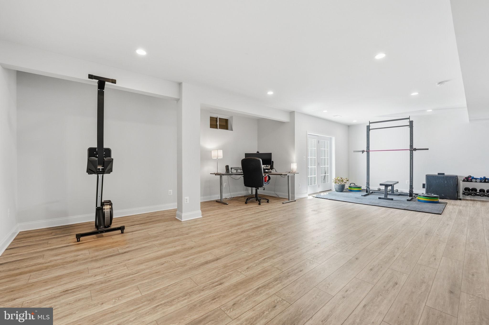 DOMINION VALLEY COUNTRY CLUB - Residential