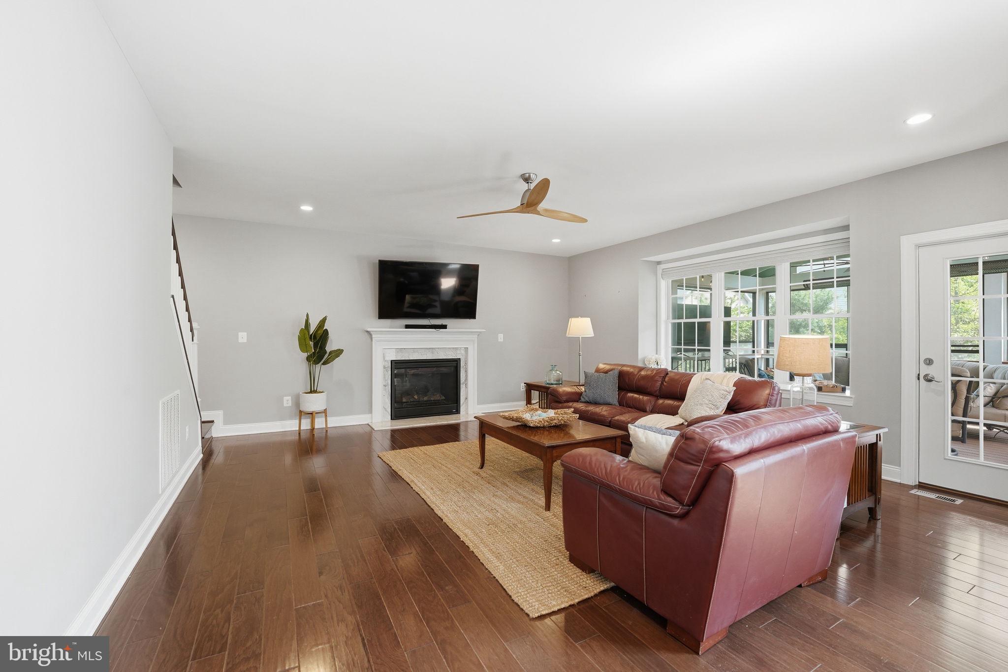 DOMINION VALLEY COUNTRY CLUB - Residential